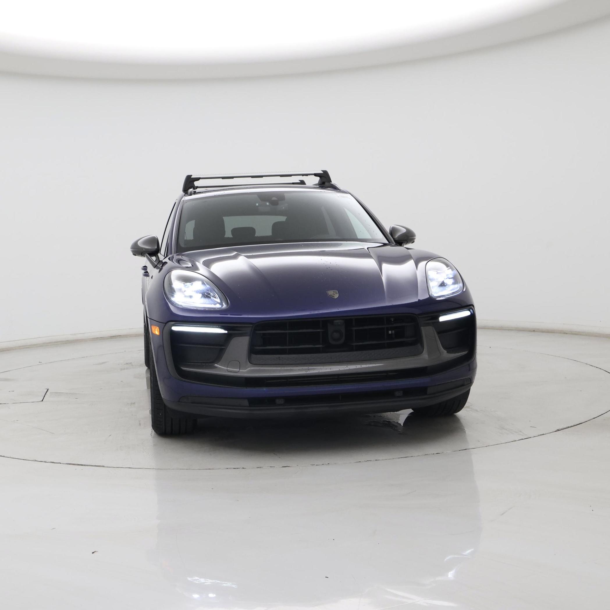 Thumbnail: 2023 Porsche Macan - 5