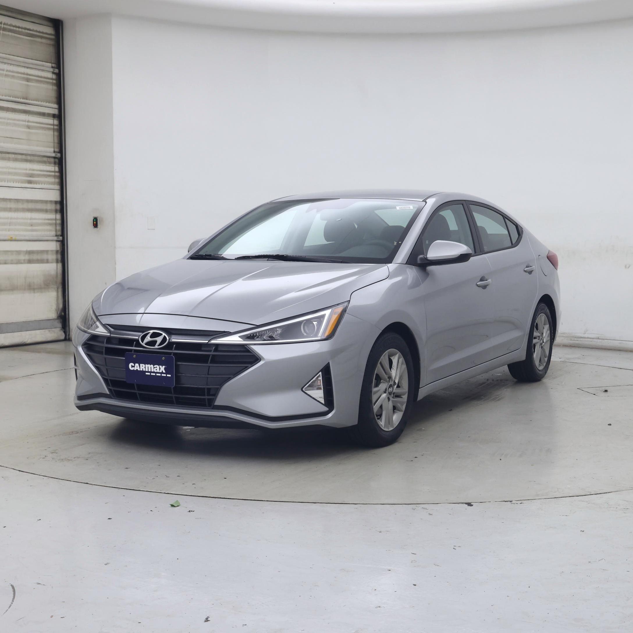 Thumbnail: 2020 Hyundai Elantra - 4