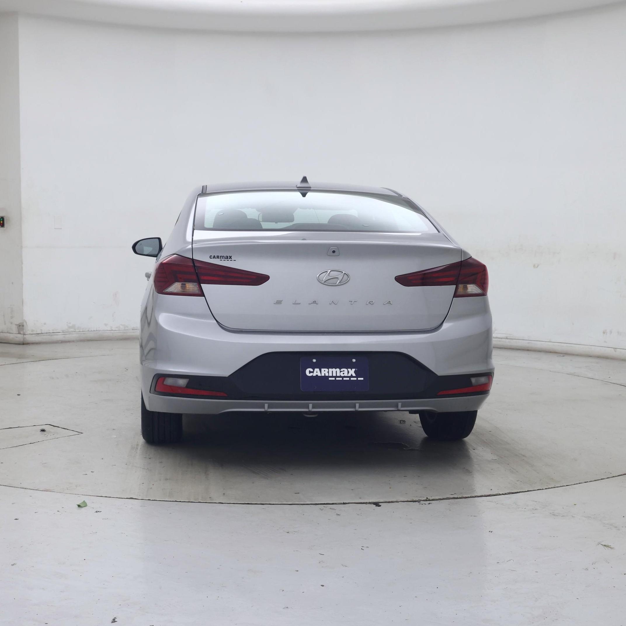 Thumbnail: 2020 Hyundai Elantra - 6