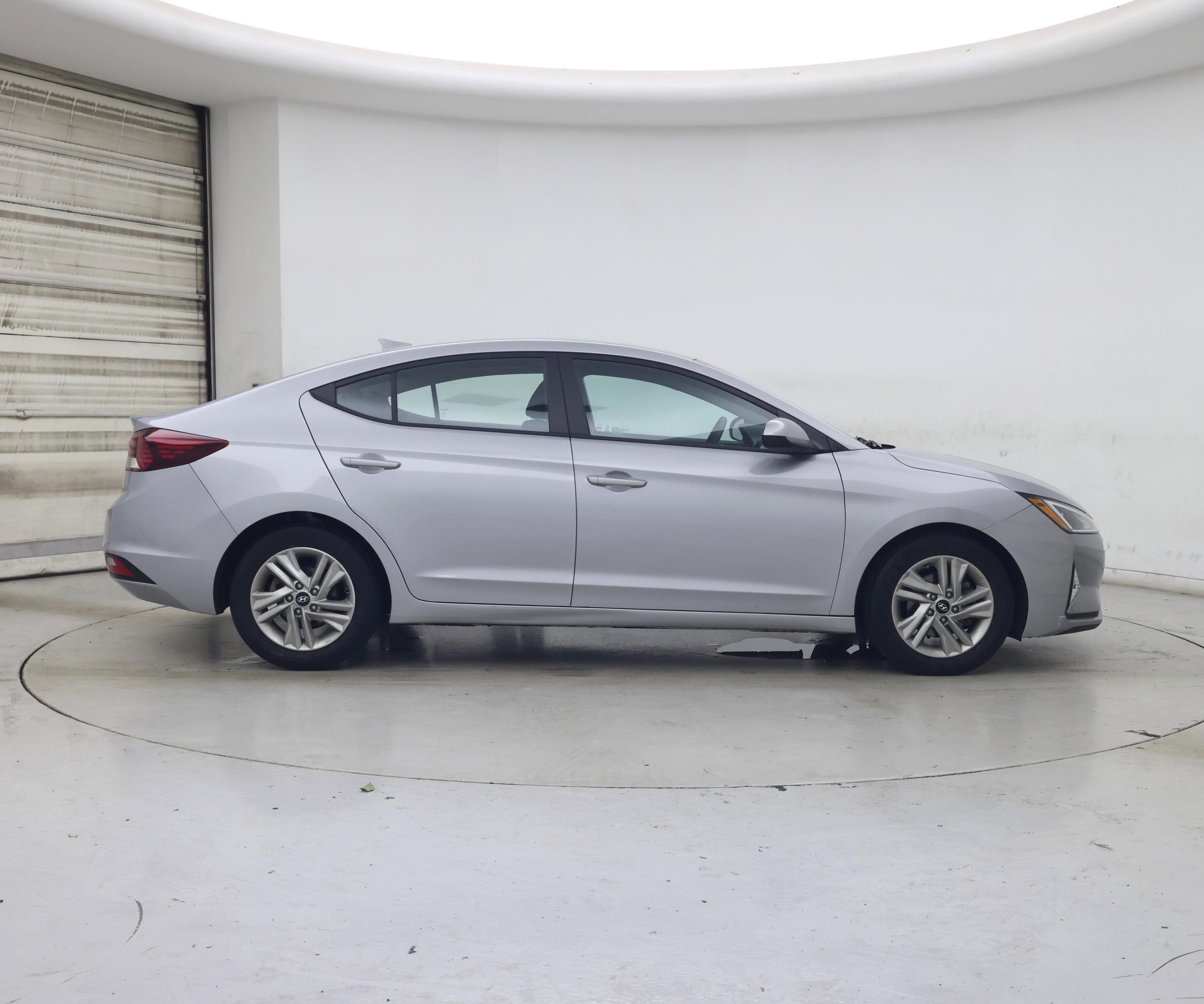 Thumbnail: 2020 Hyundai Elantra - 7