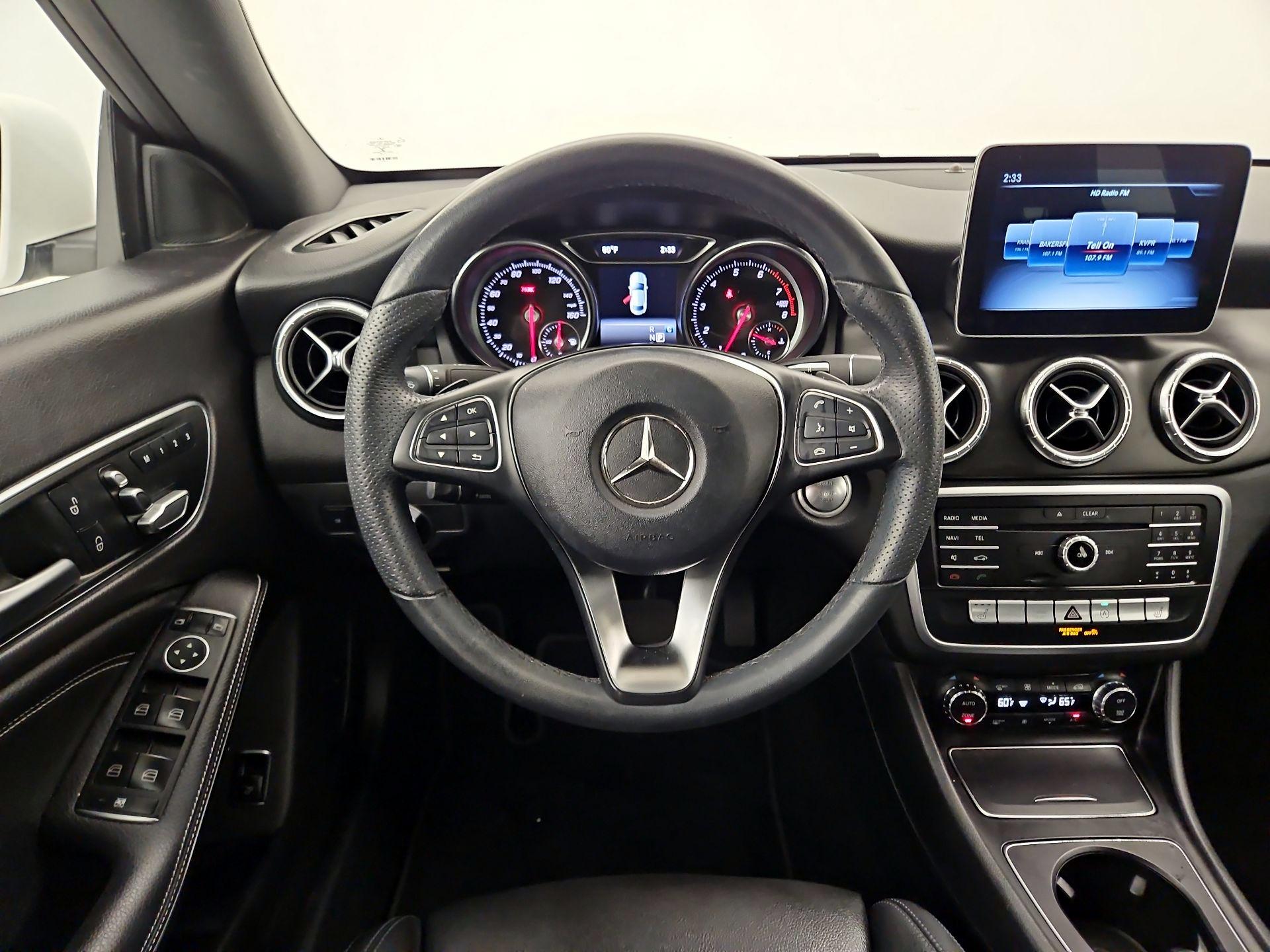 Thumbnail: 2019 Mercedes-Benz CLA - 10