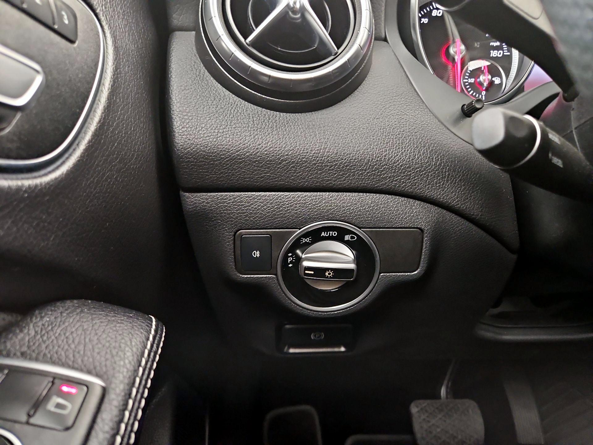 Thumbnail: 2019 Mercedes-Benz CLA - 13