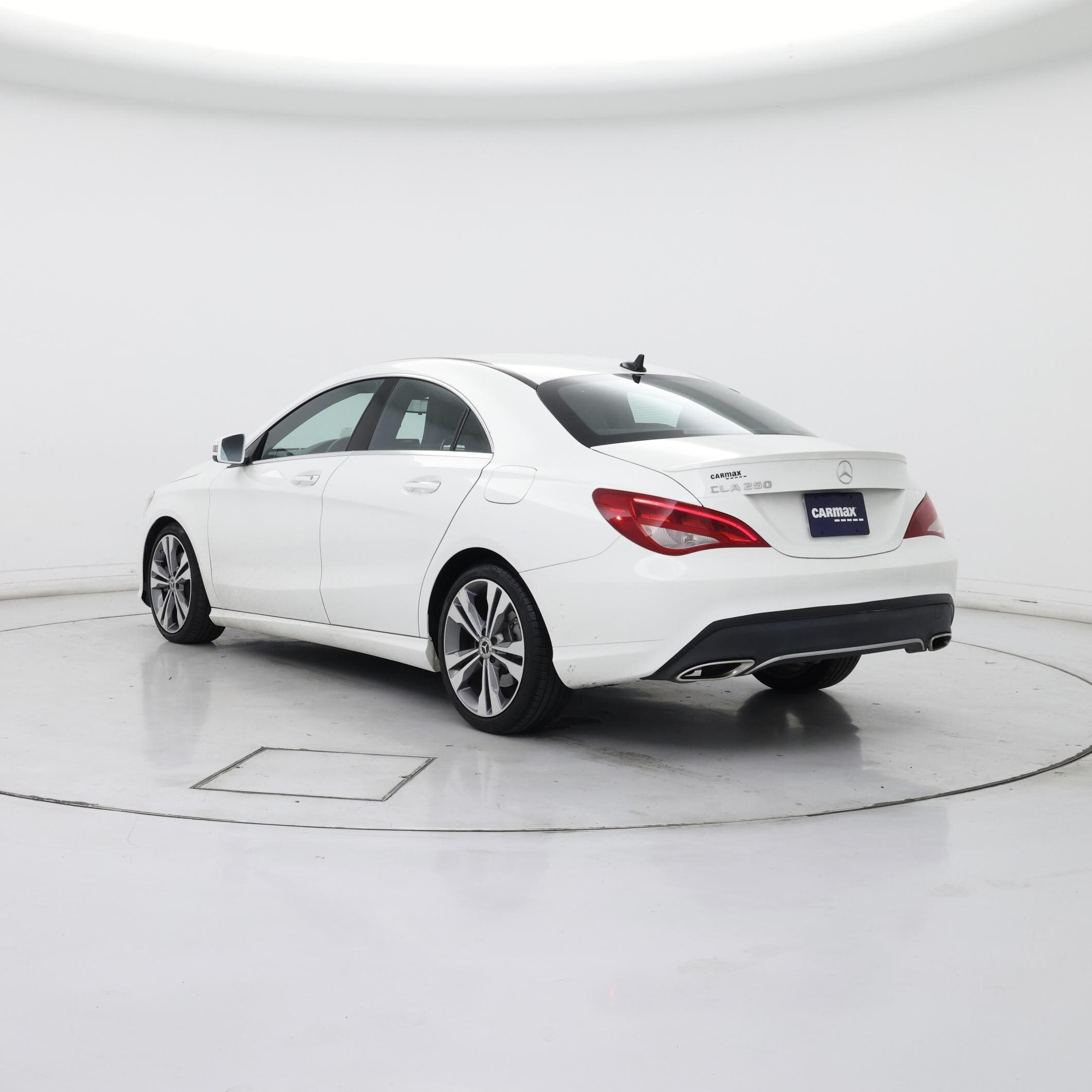 Thumbnail: 2019 Mercedes-Benz CLA - 2