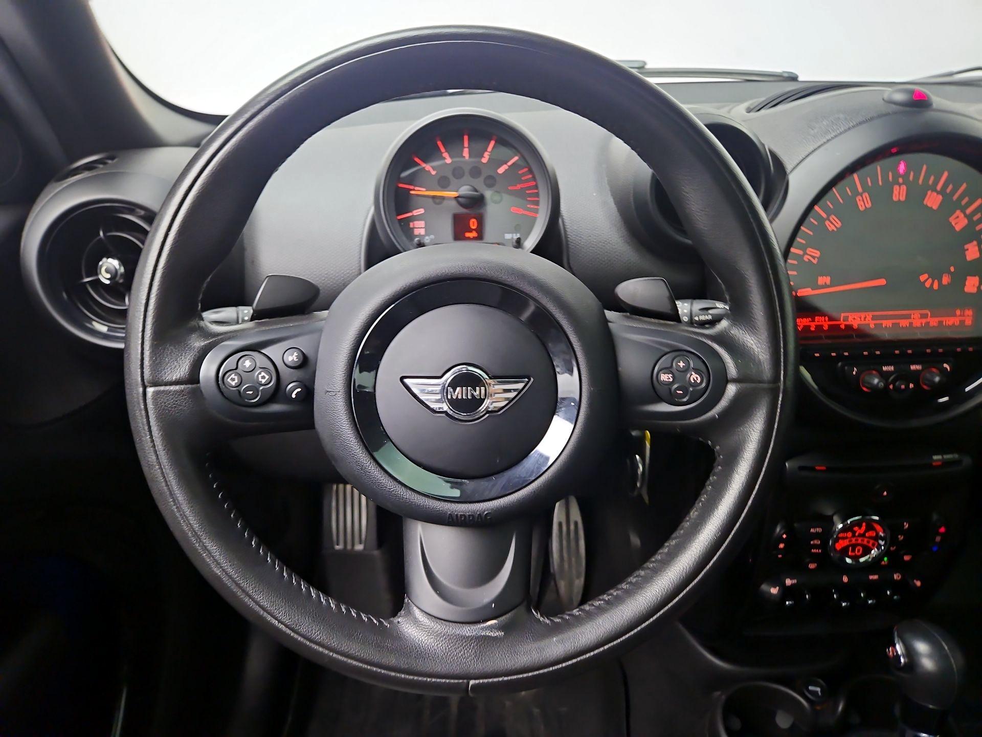 Thumbnail: 2016 MINI Cooper Countryman - 10