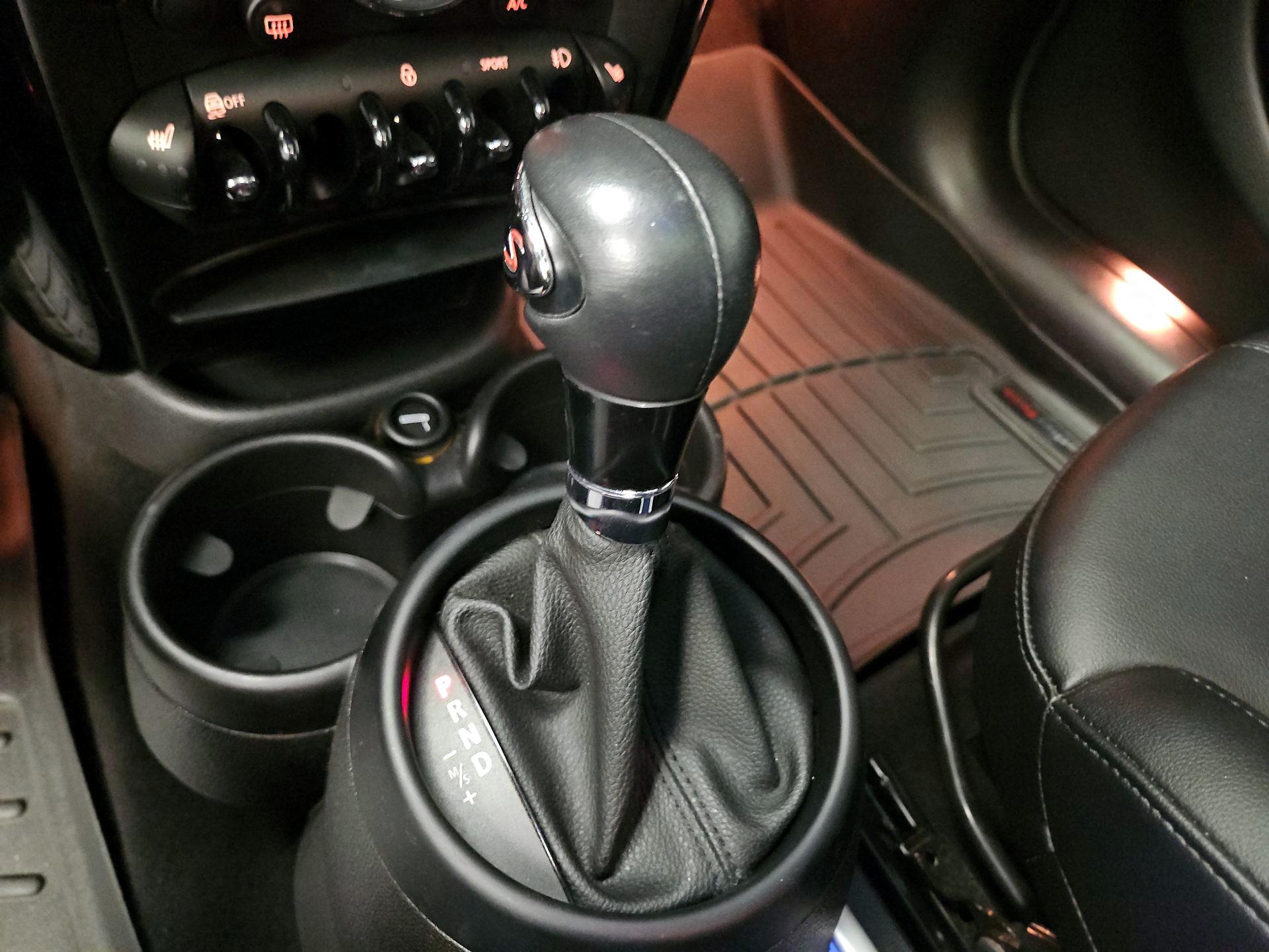 Thumbnail: 2016 MINI Cooper Countryman - 15