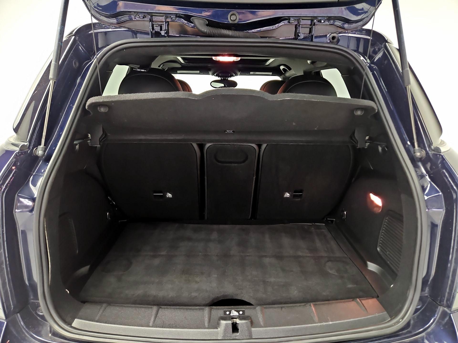 Thumbnail: 2016 MINI Cooper Countryman - 19