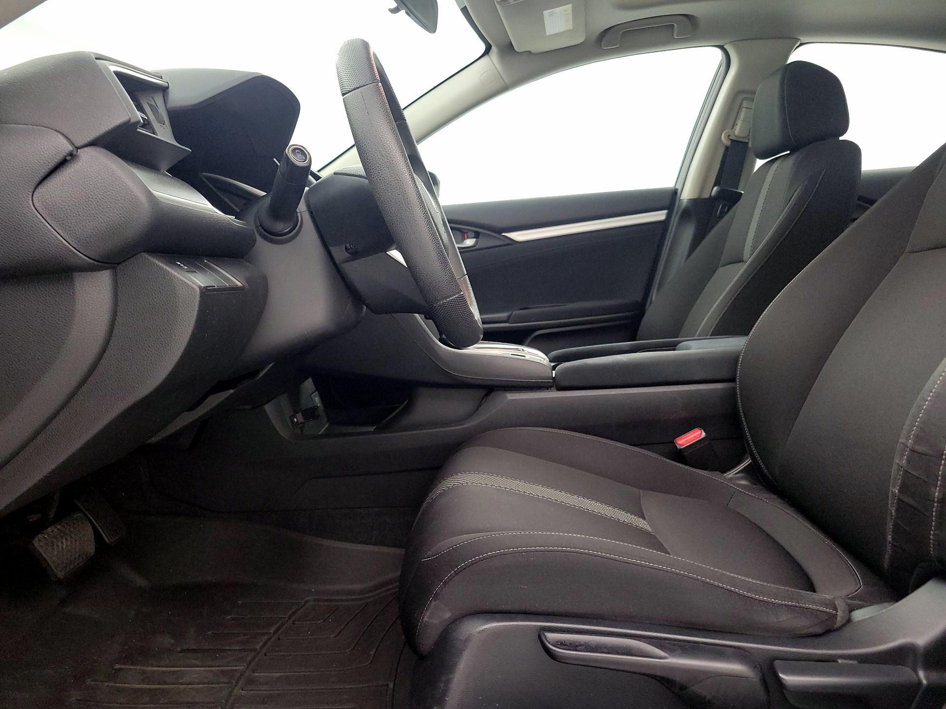 Thumbnail: 2016 Honda Civic - 11