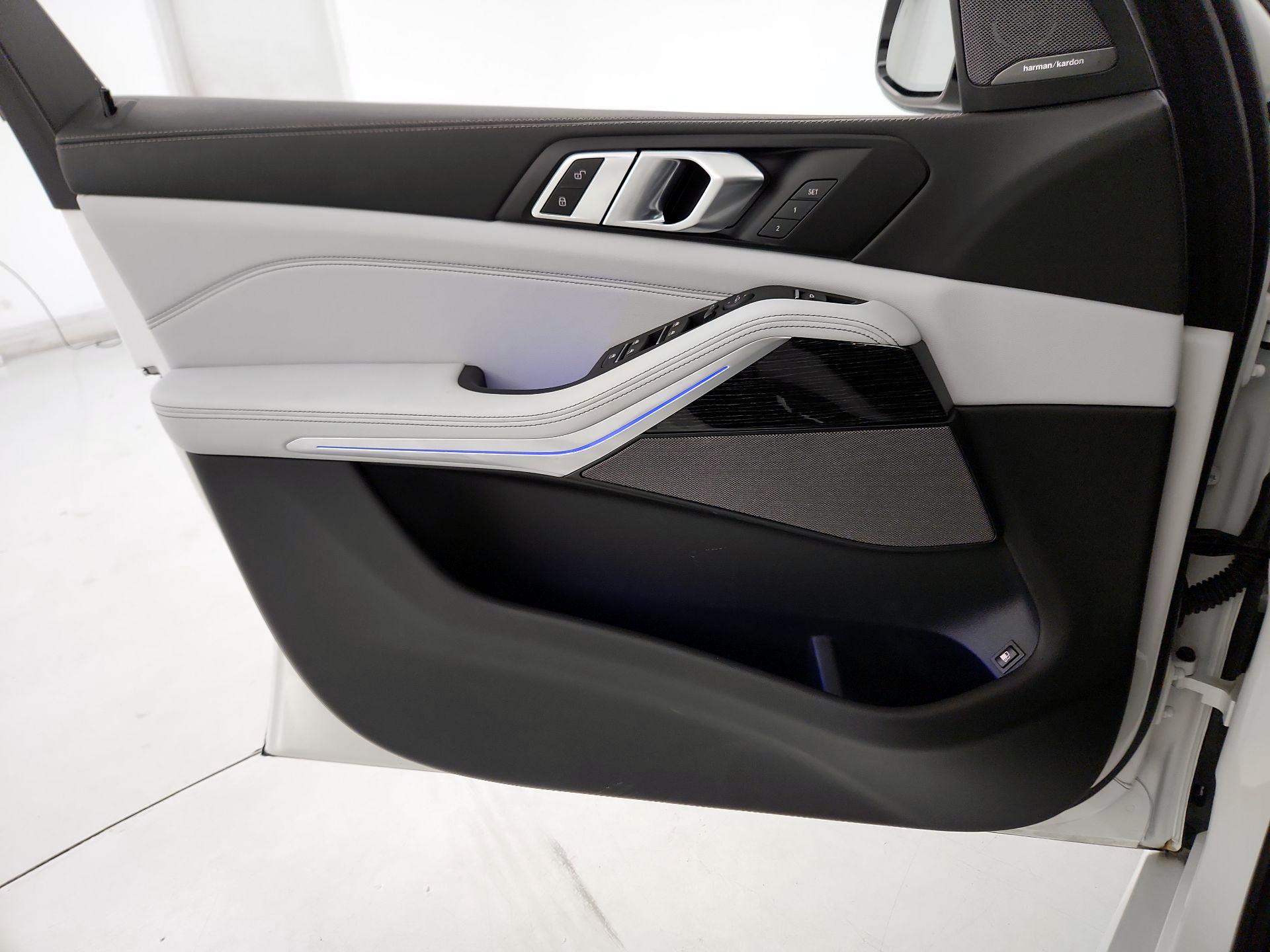 Thumbnail: 2024 BMW X5 - 12