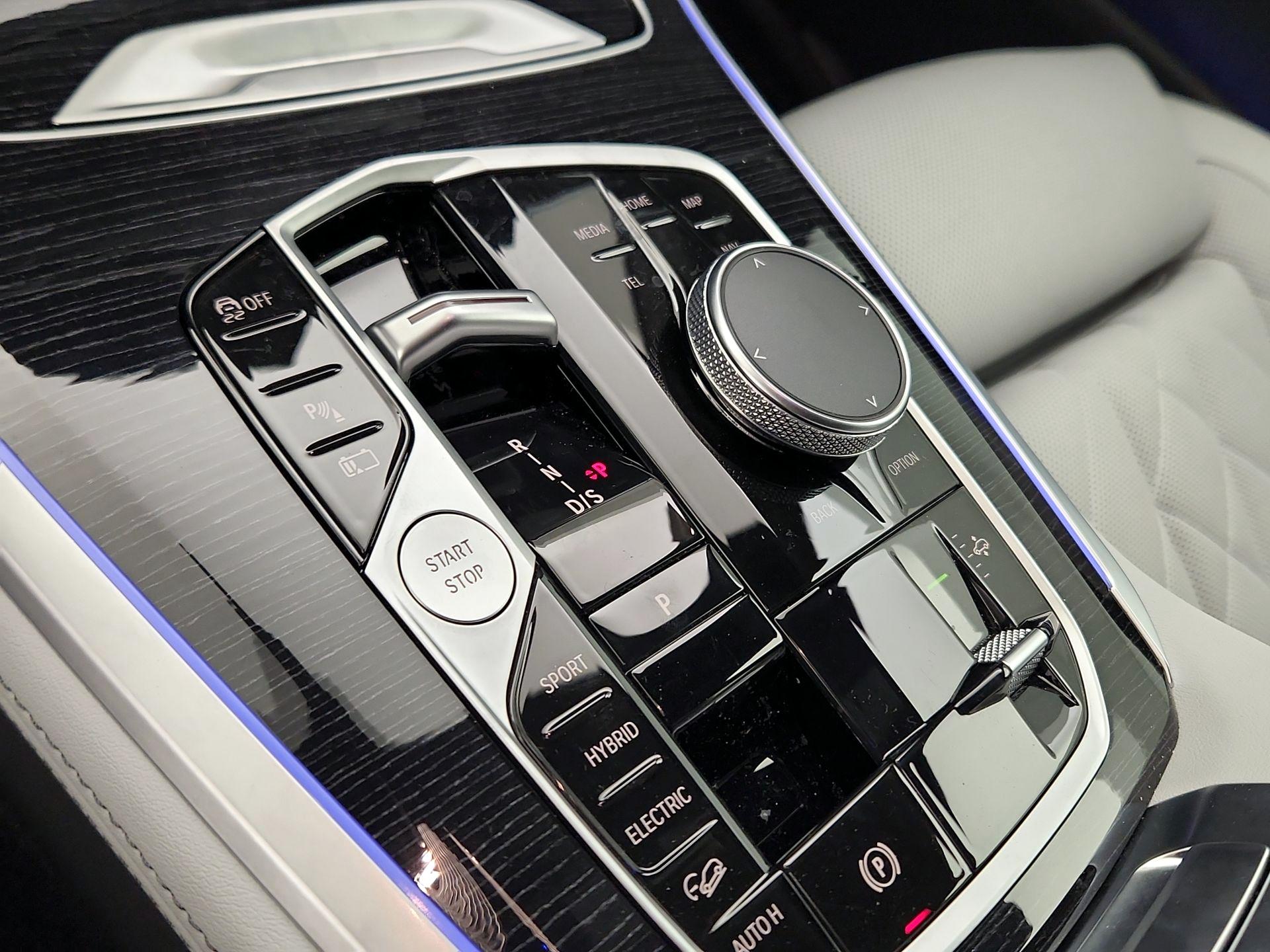 Thumbnail: 2024 BMW X5 - 18