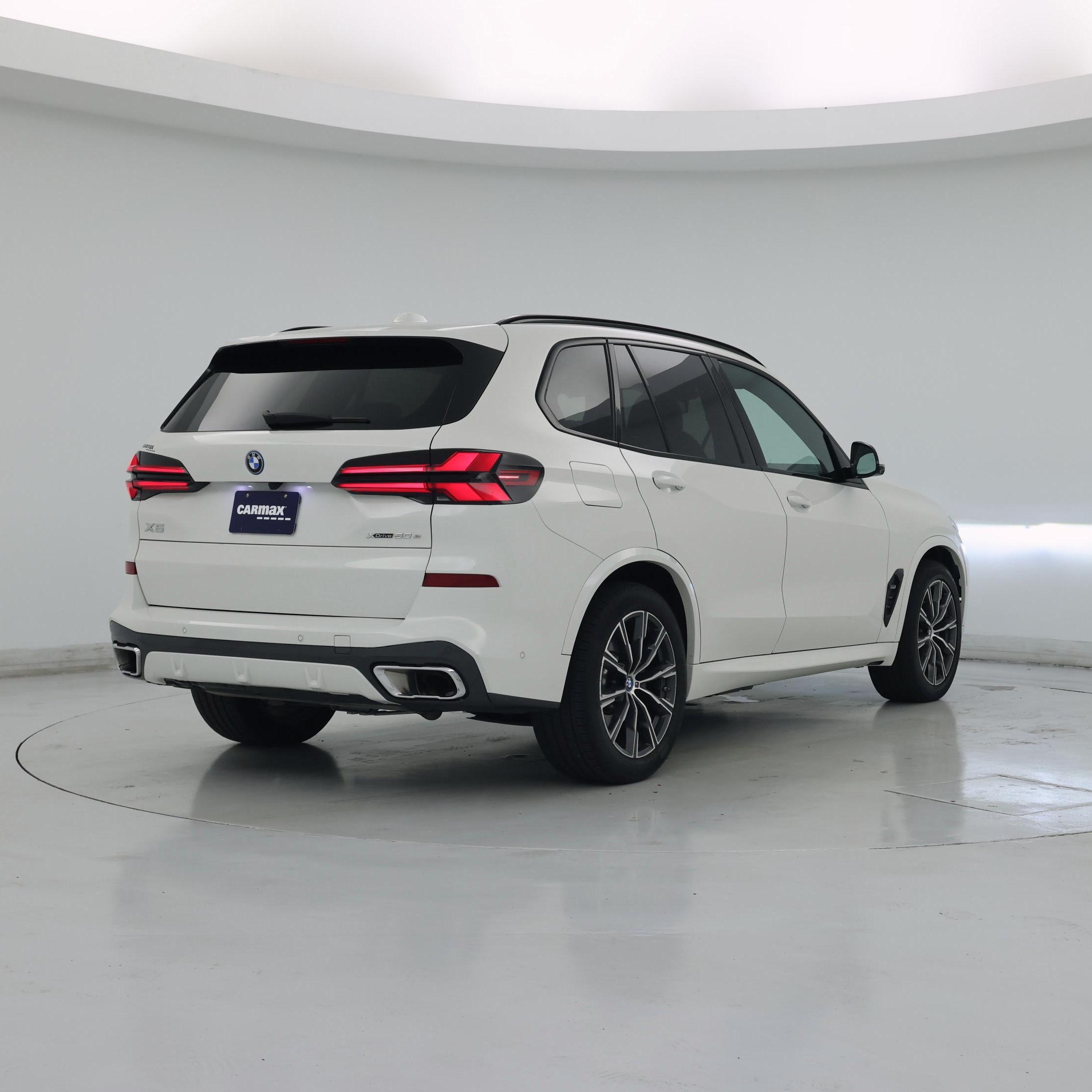 Thumbnail: 2024 BMW X5 - 8