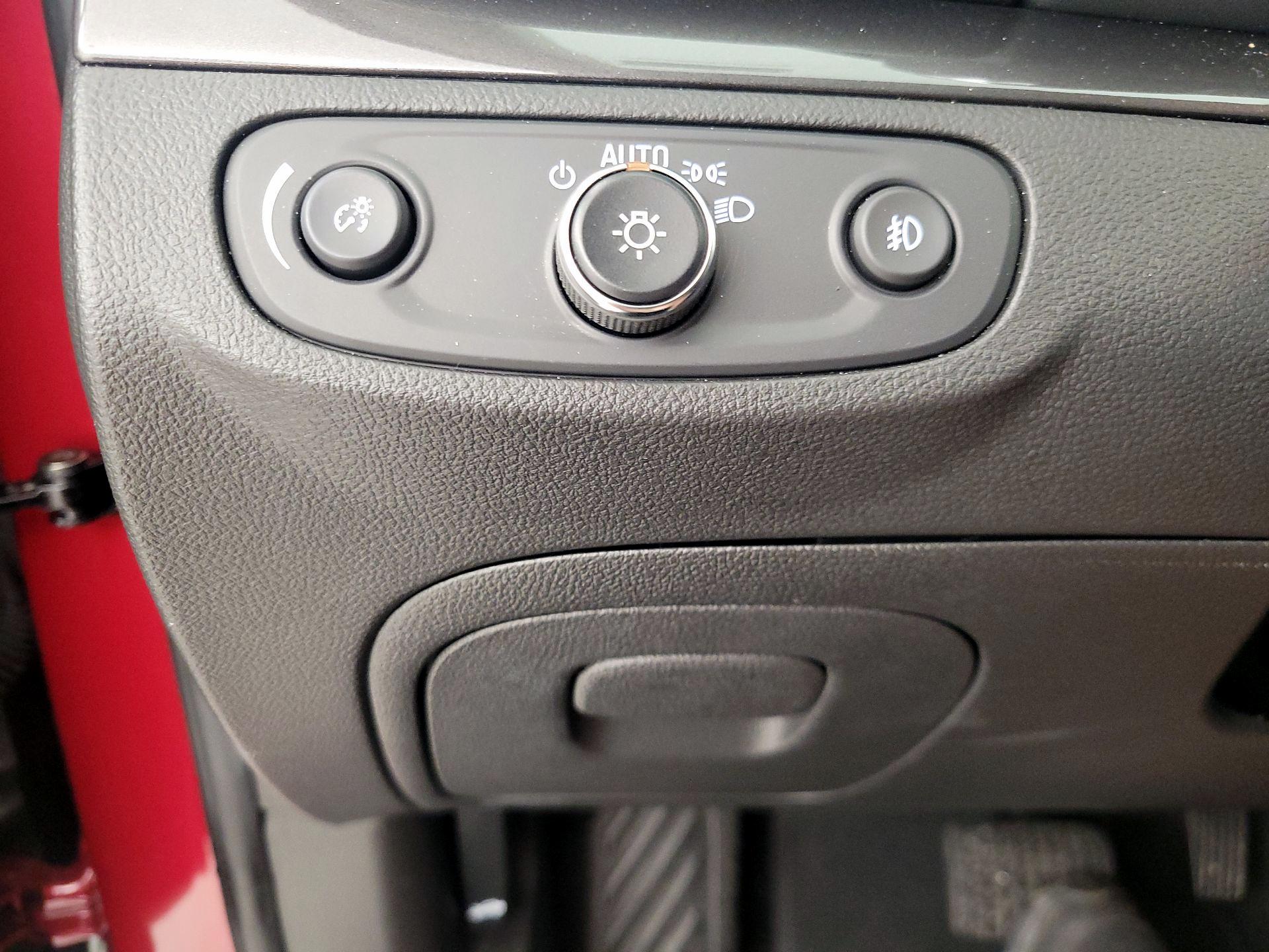 Thumbnail: 2019 Buick Encore - 13