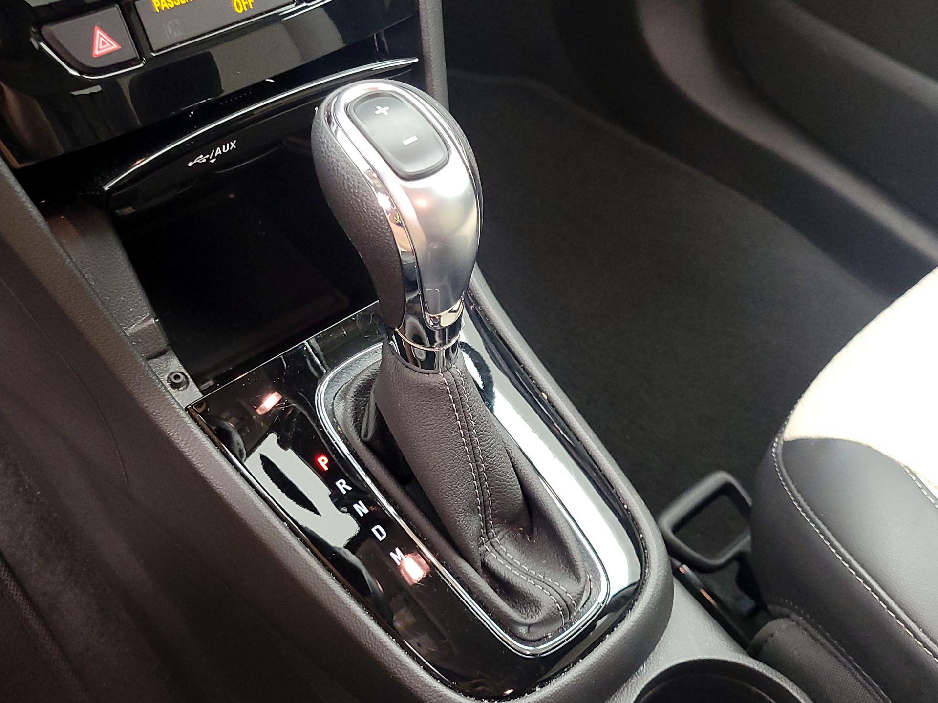 Thumbnail: 2019 Buick Encore - 17