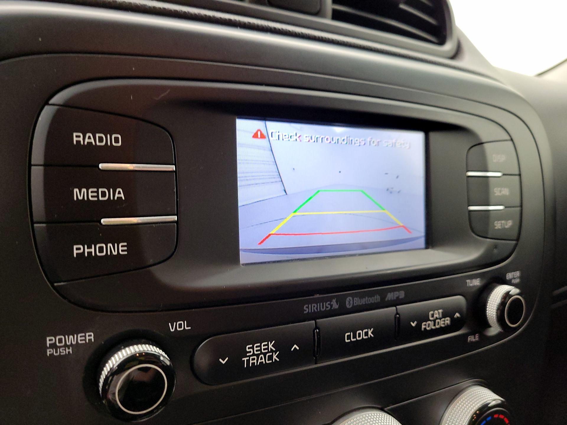 Thumbnail: 2016 Kia Soul - 14