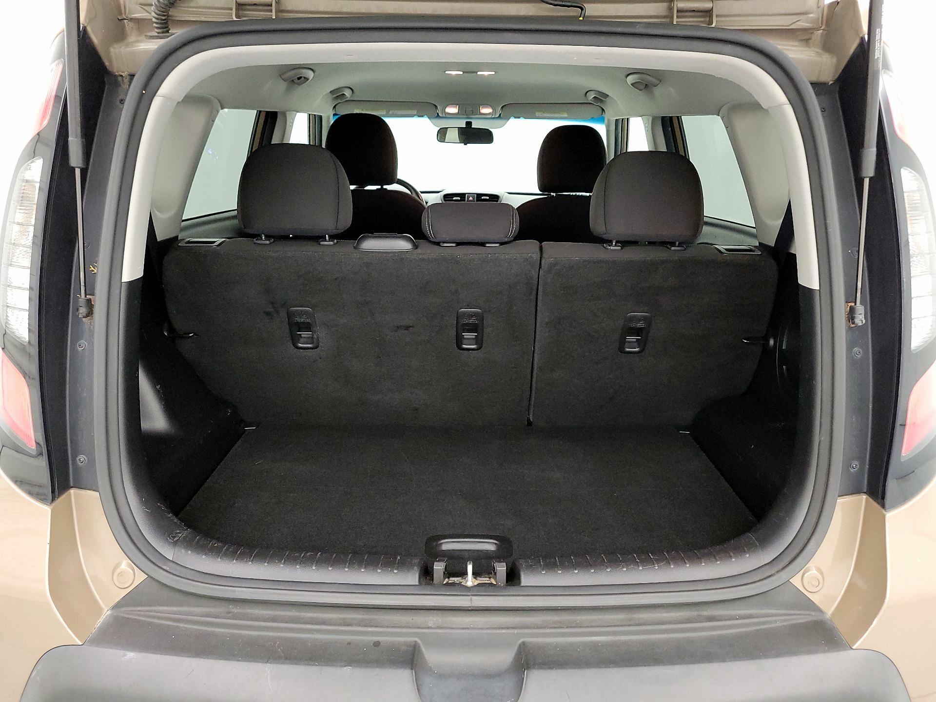 Thumbnail: 2016 Kia Soul - 20