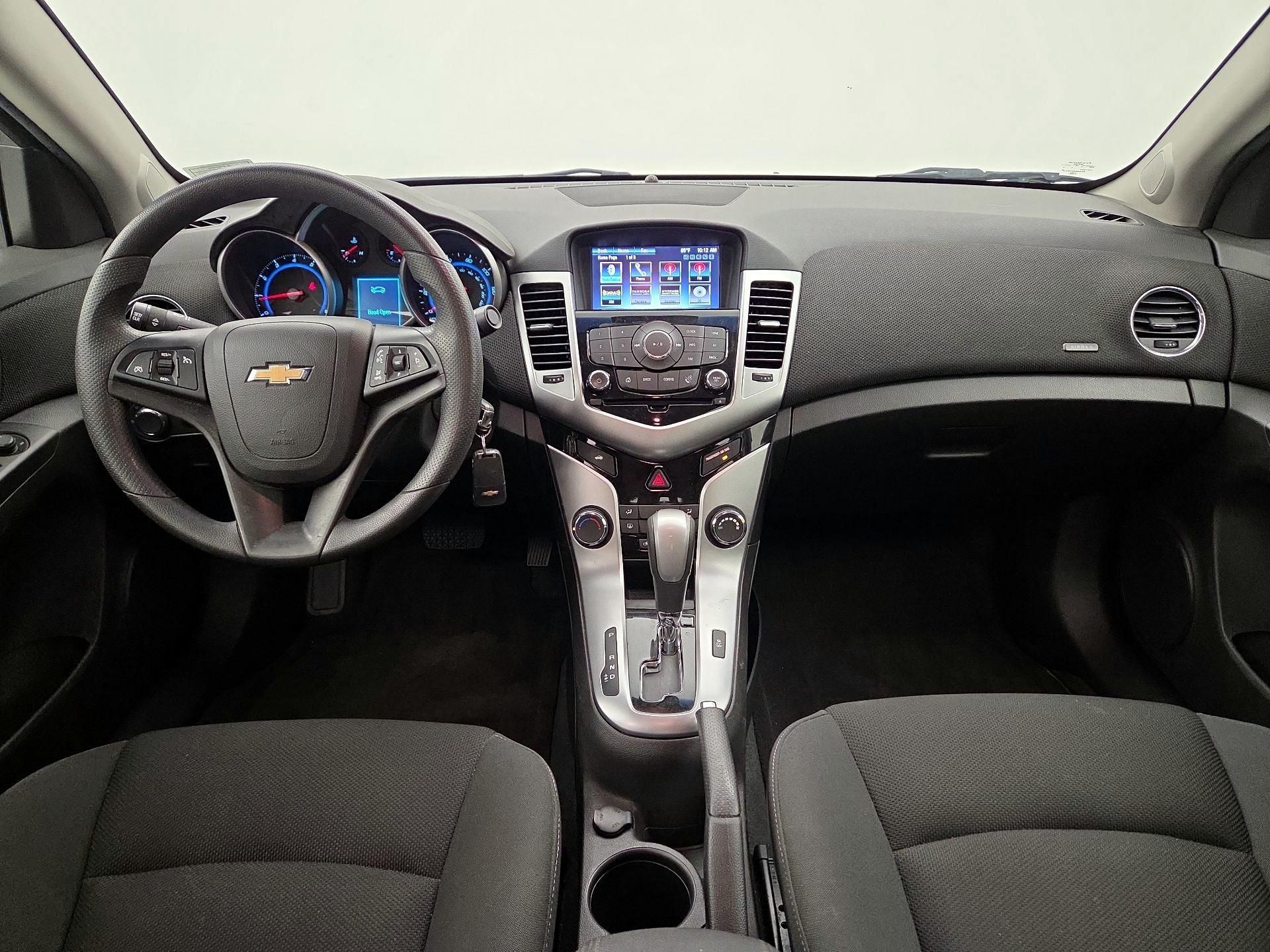 Thumbnail: 2016 Chevrolet Cruze - 9