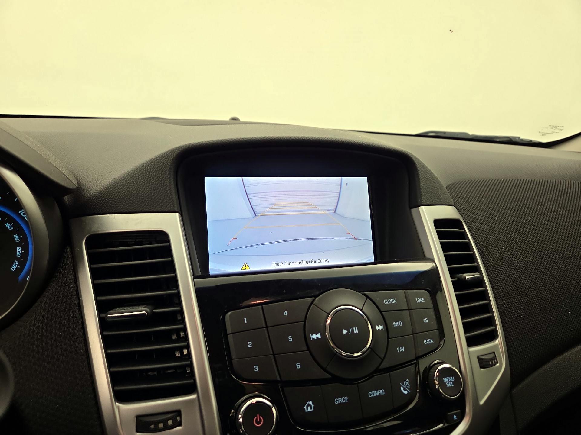 Thumbnail: 2016 Chevrolet Cruze - 14