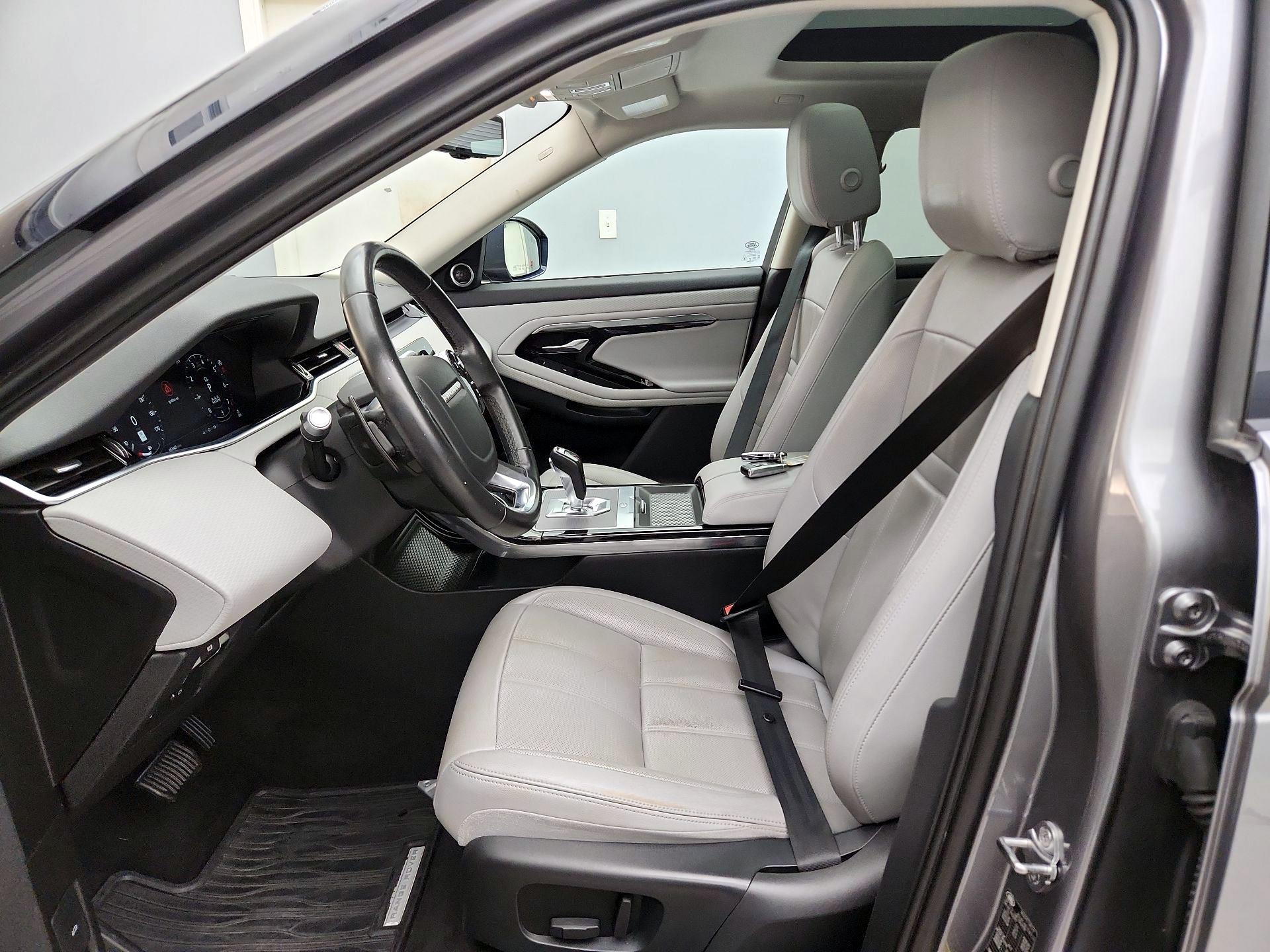 Thumbnail: 2020 Land Rover Range Rover Evoque - 11