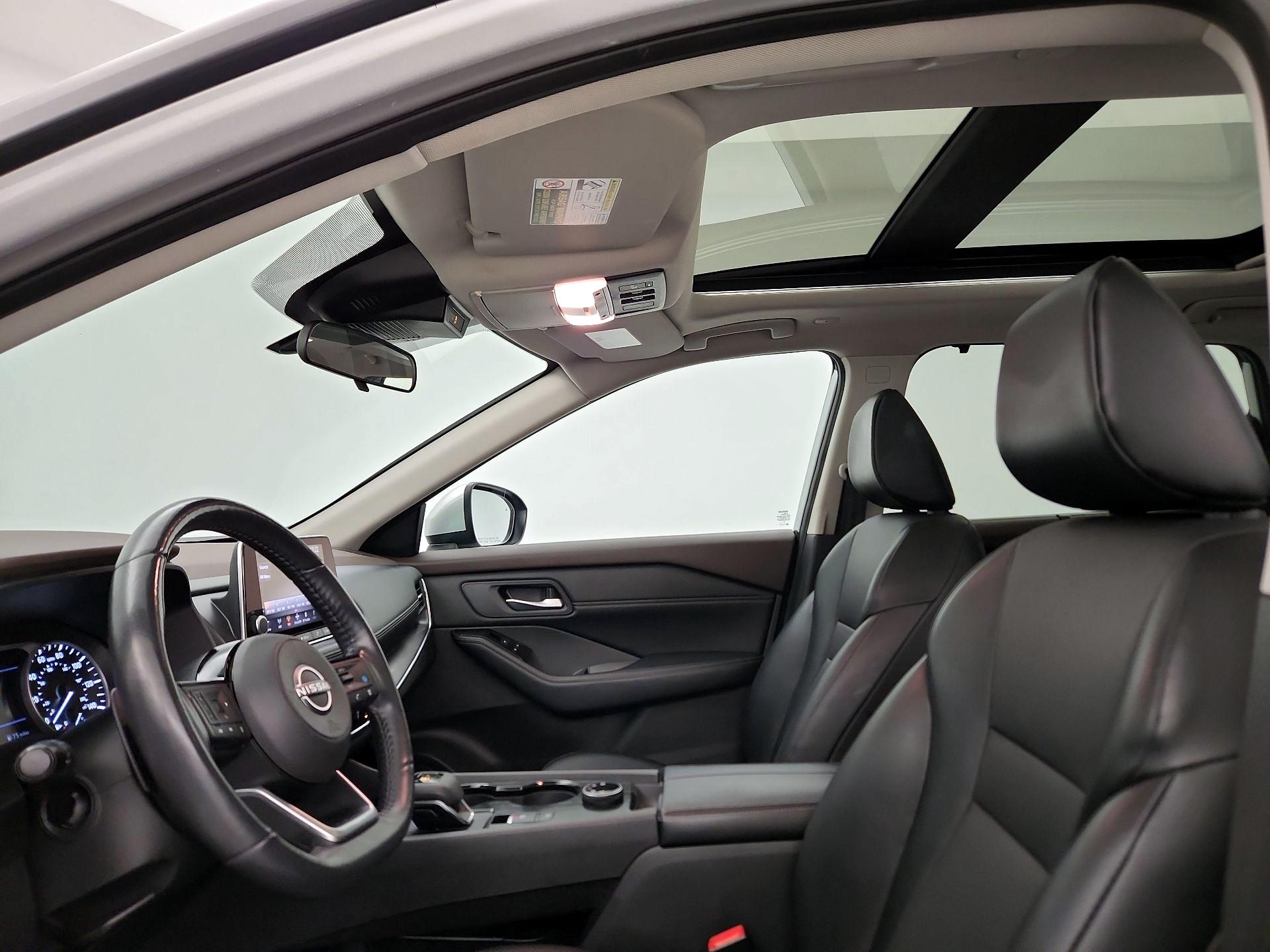 Thumbnail: 2023 Nissan Rogue - 19