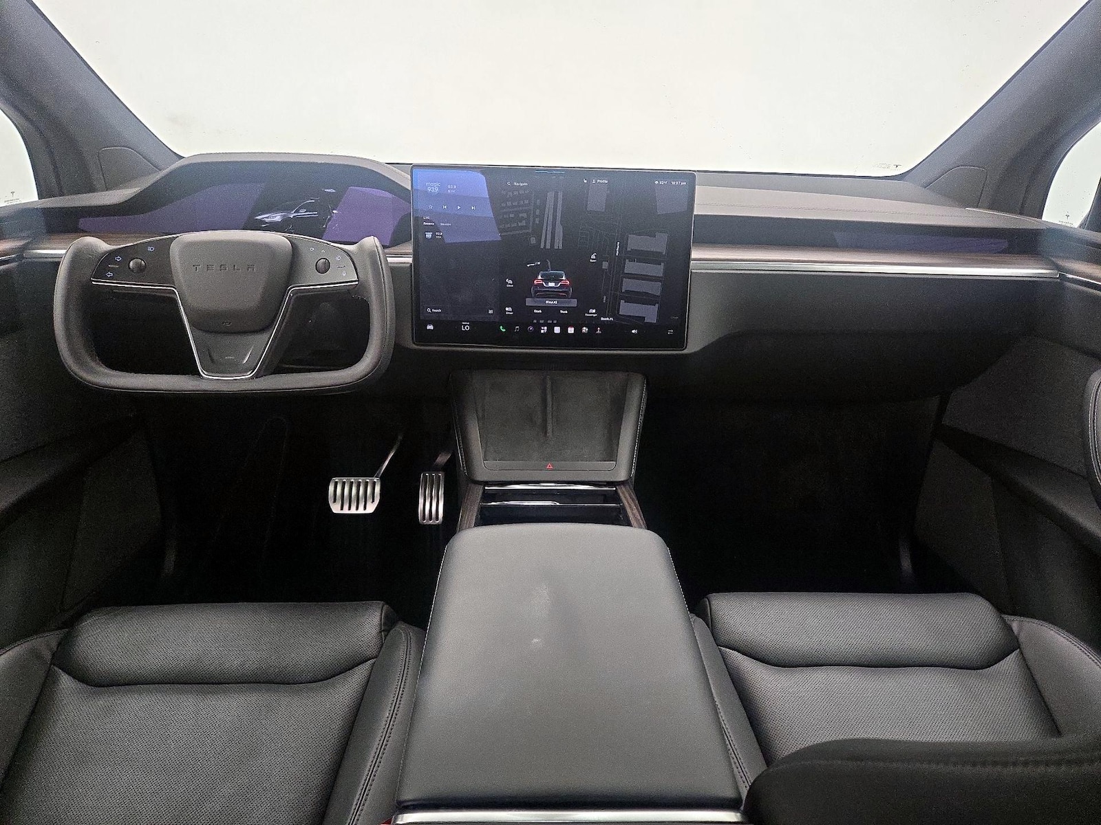 2022 Tesla Model X Long Range - Photo 10