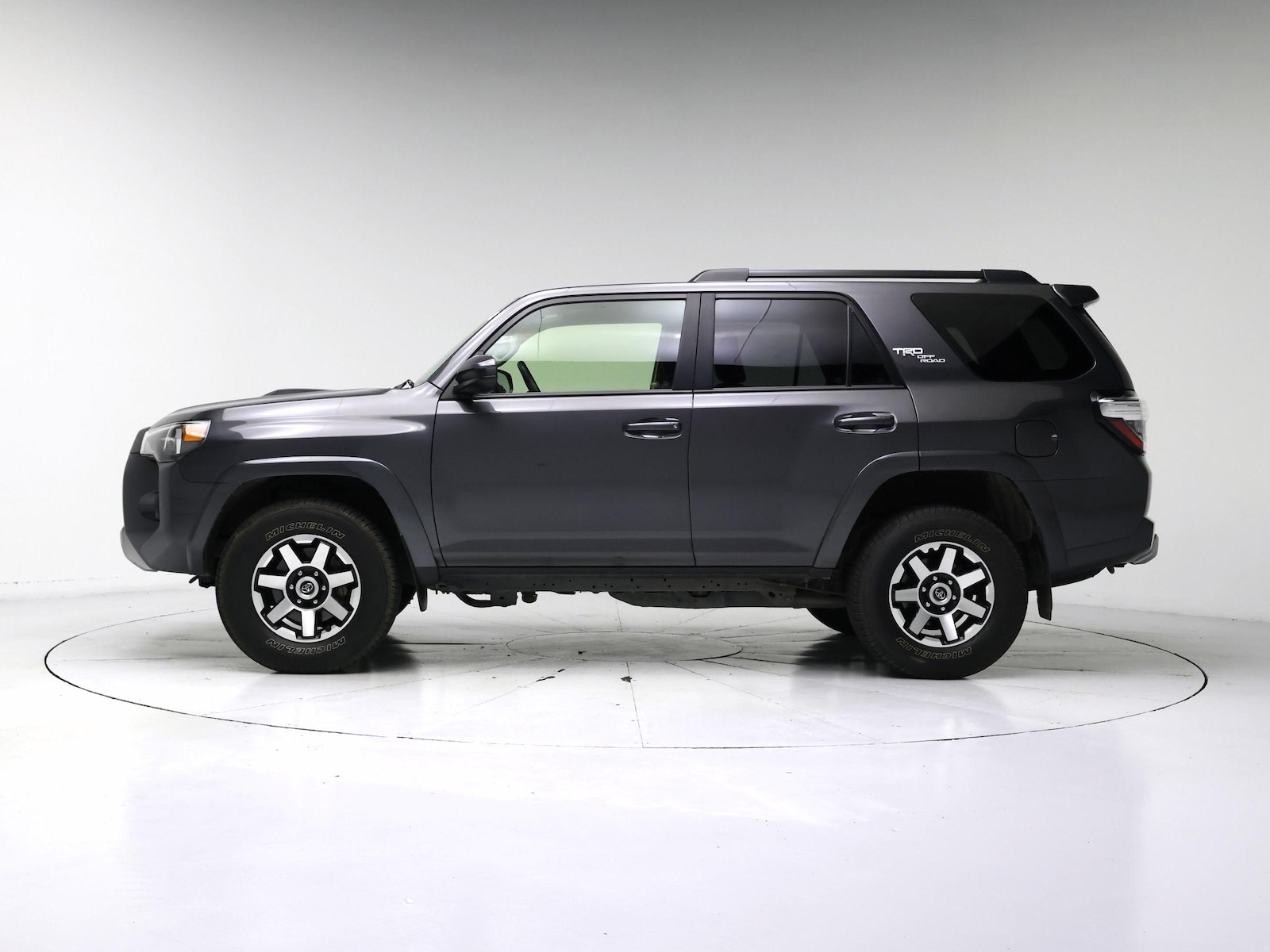 2019 Toyota 4Runner TRD Off-Road - Photo 4