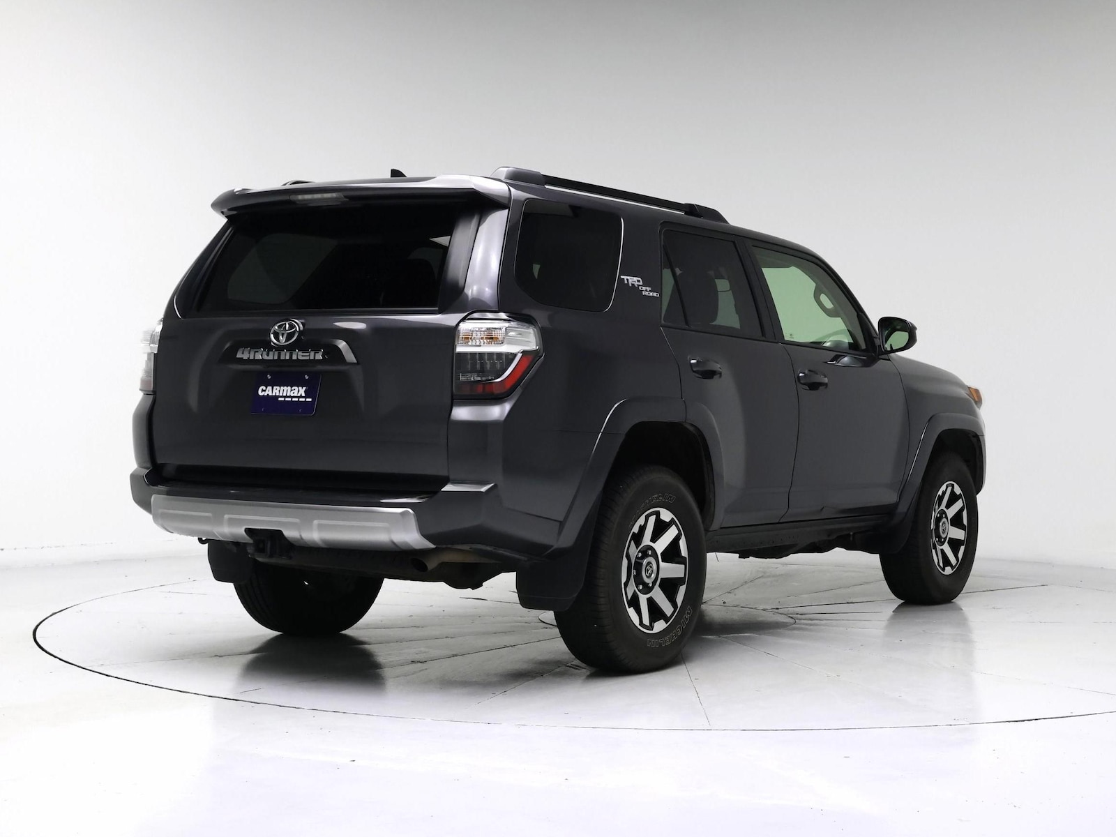 2019 Toyota 4Runner TRD Off-Road - Photo 9