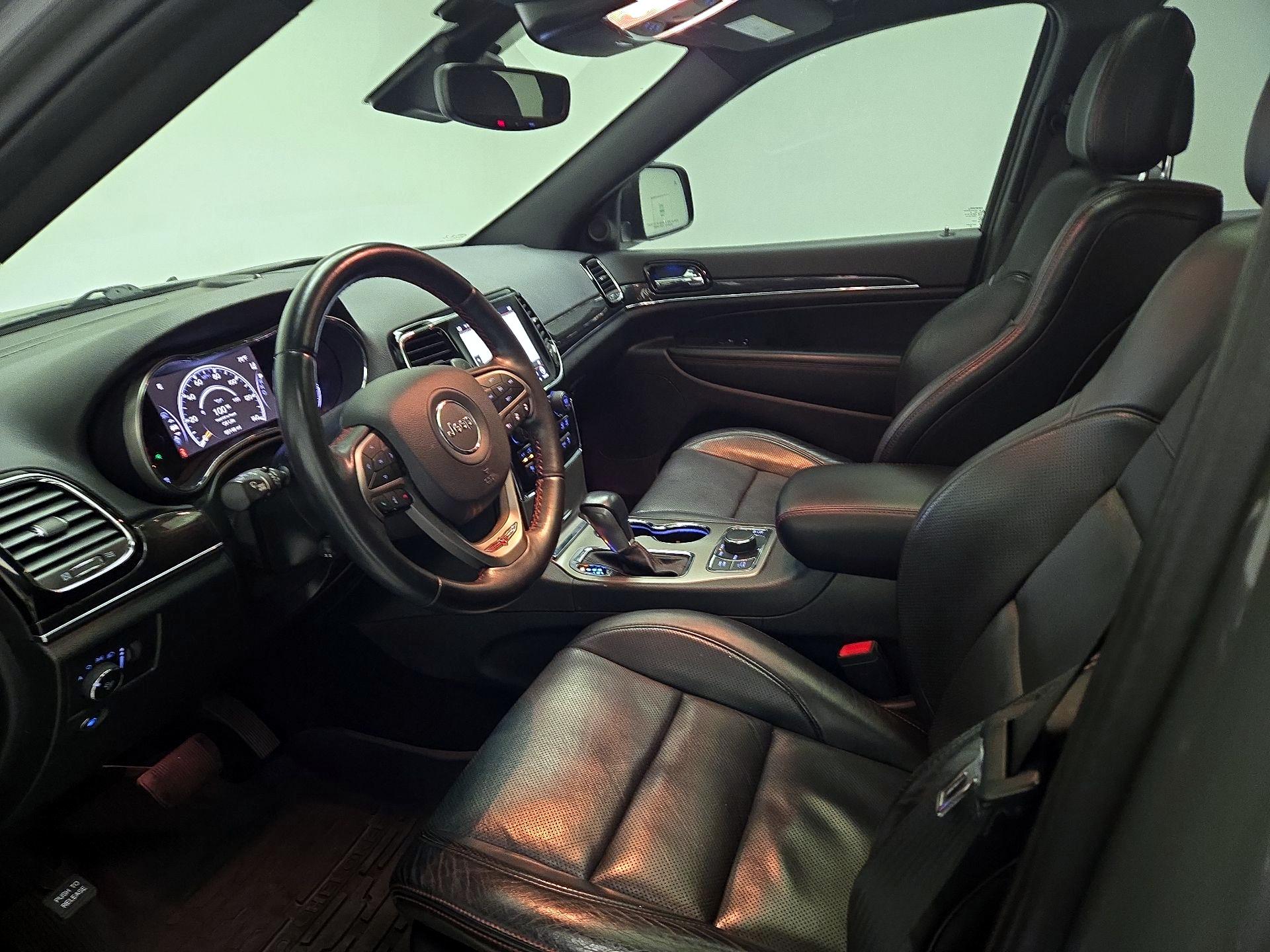 Thumbnail: 2021 Jeep Grand Cherokee - 11