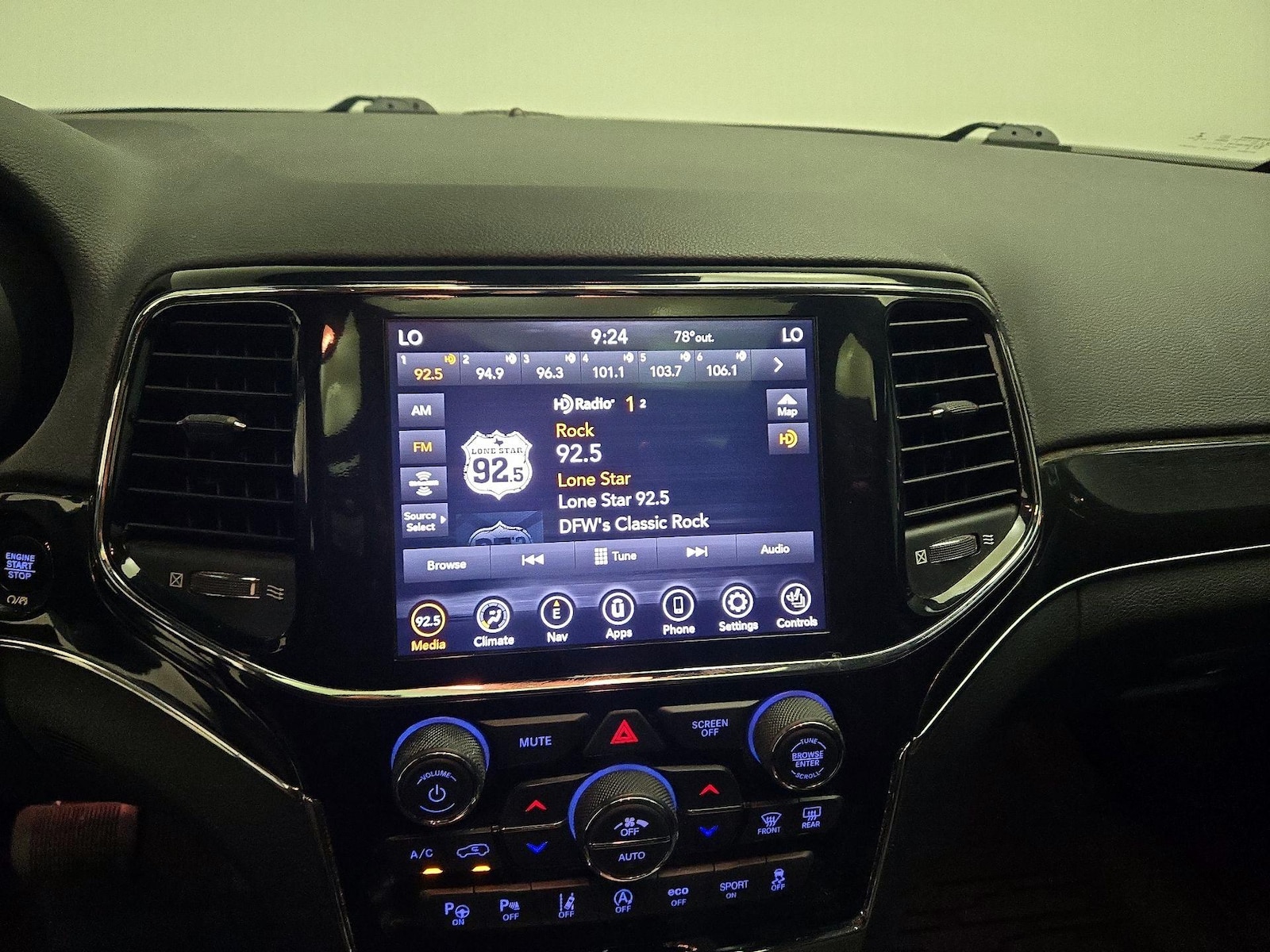 2021 Jeep Grand Cherokee Trailhawk - Photo 17