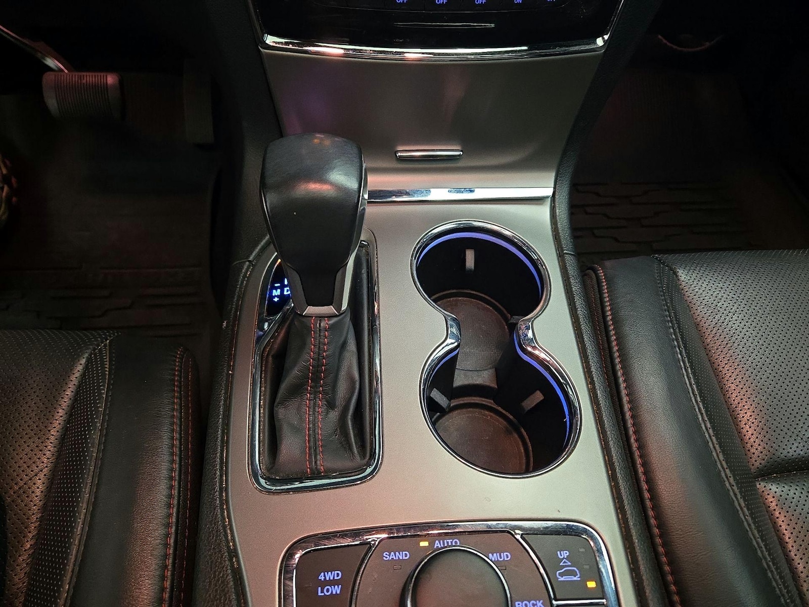 2021 Jeep Grand Cherokee Trailhawk - Photo 19