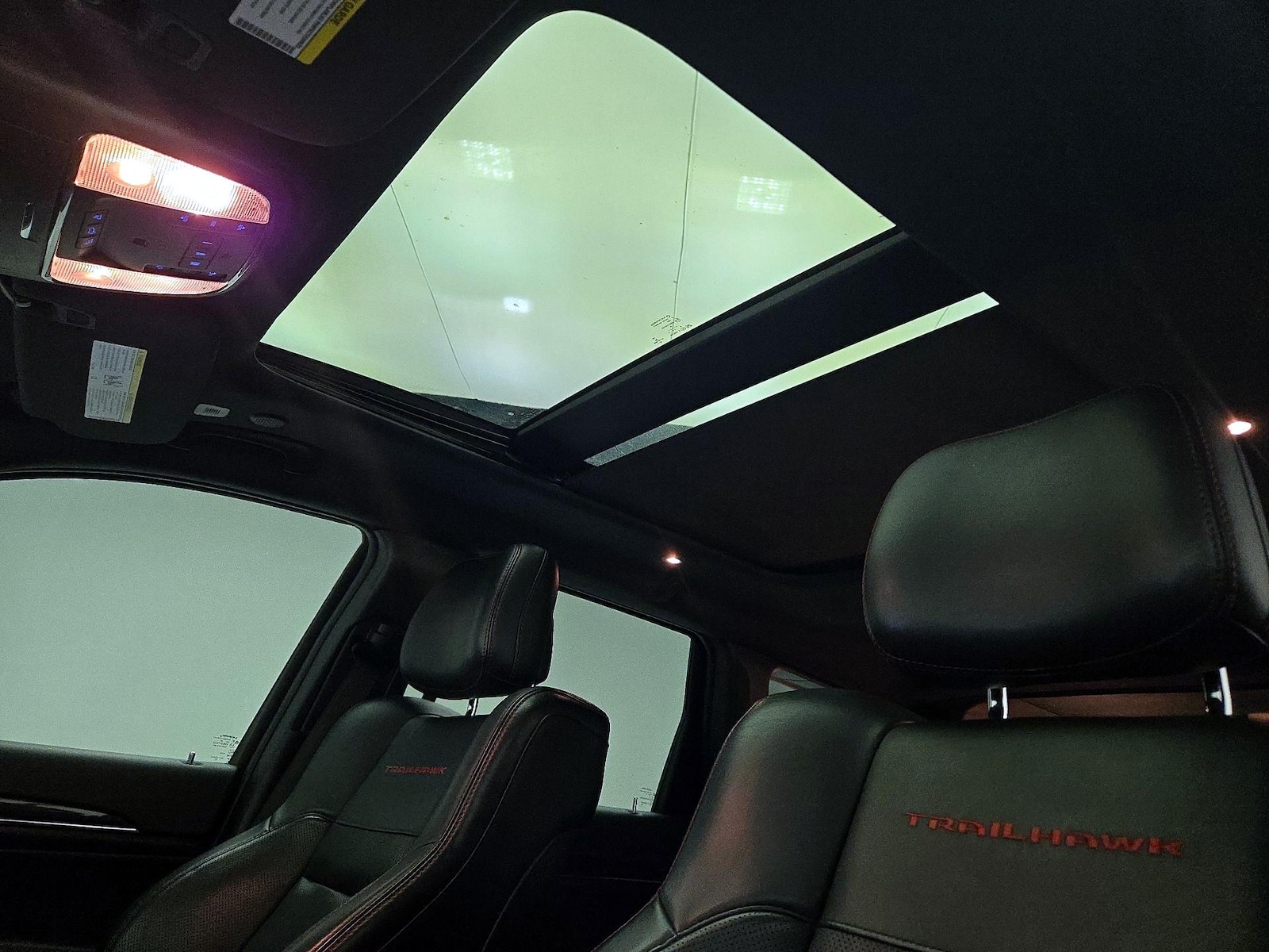 2021 Jeep Grand Cherokee Trailhawk - Photo 21