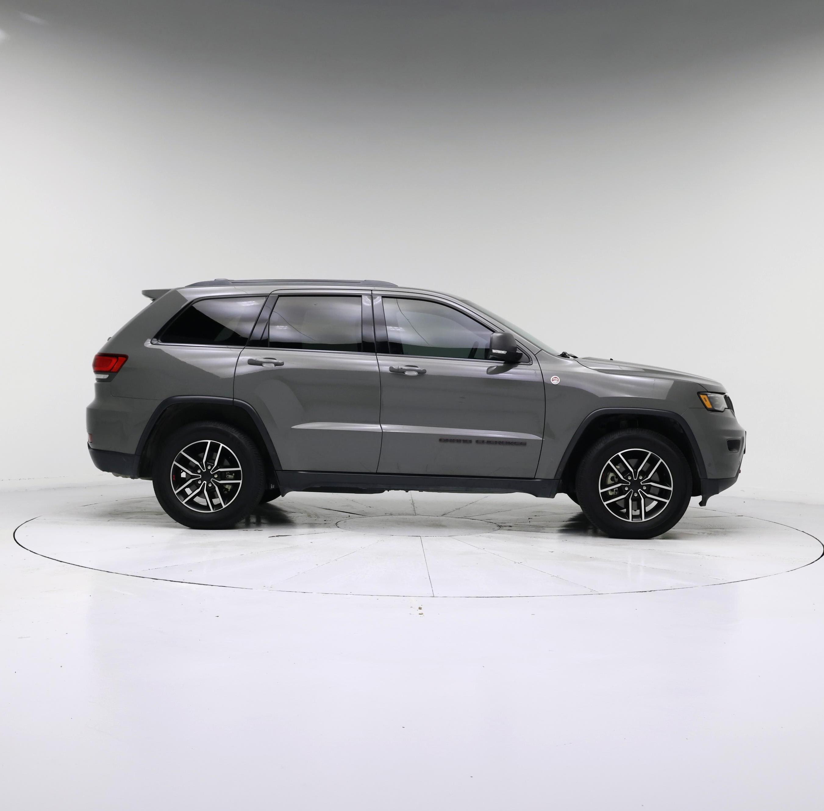 Thumbnail: 2021 Jeep Grand Cherokee - 7