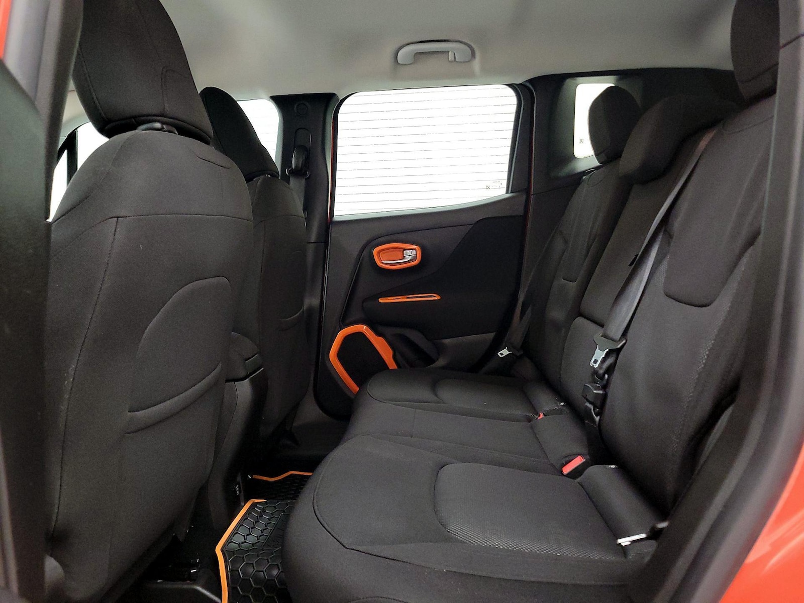 2016 Jeep Renegade Latitude - Photo 20