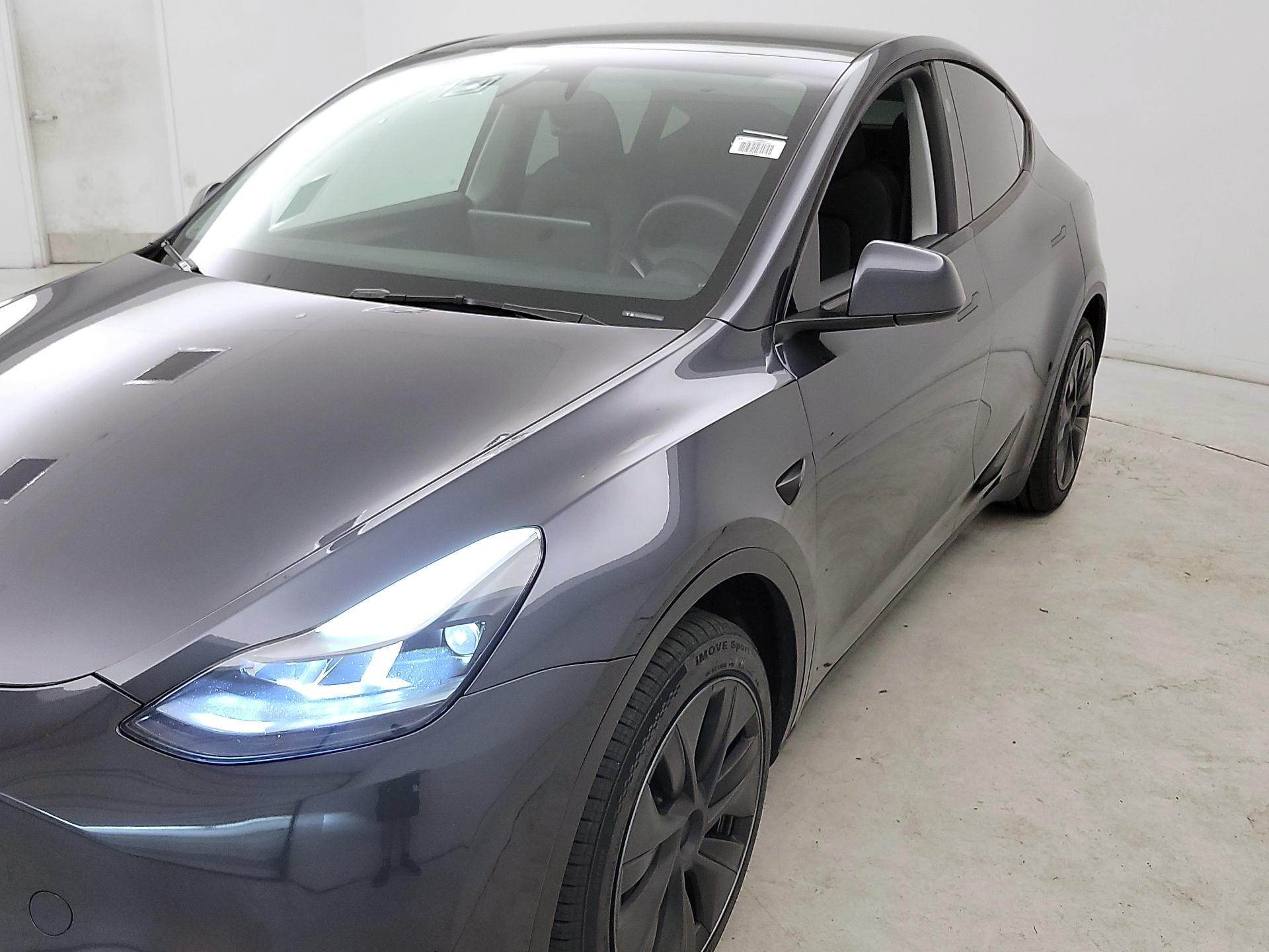 Thumbnail: 2024 Tesla Model Y - 3
