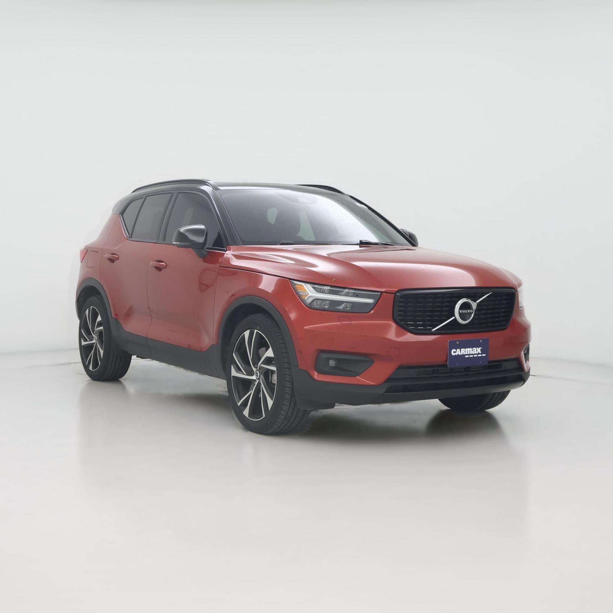 Thumbnail: 2021 Volvo XC40 - 1
