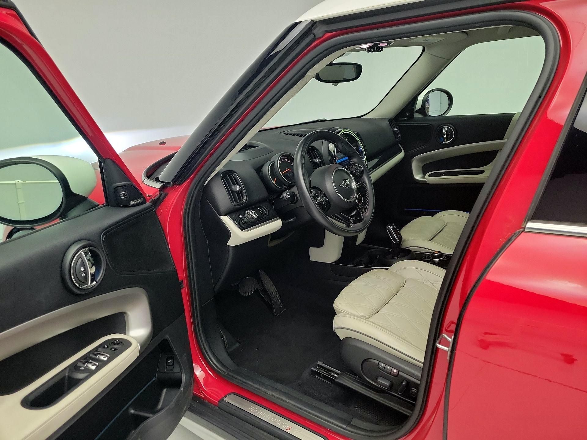 Thumbnail: 2020 MINI Cooper Countryman - 11