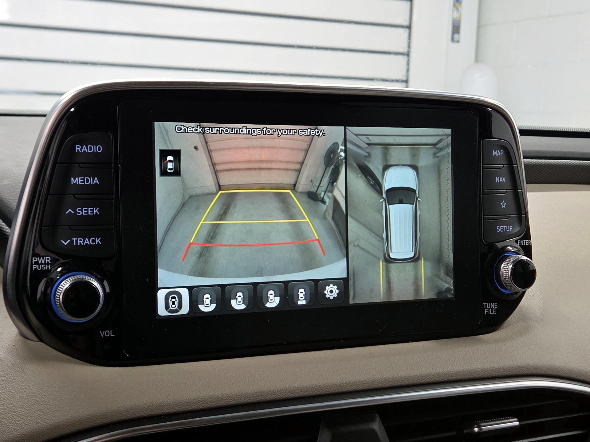 Thumbnail: 2019 Hyundai Santa Fe - 13