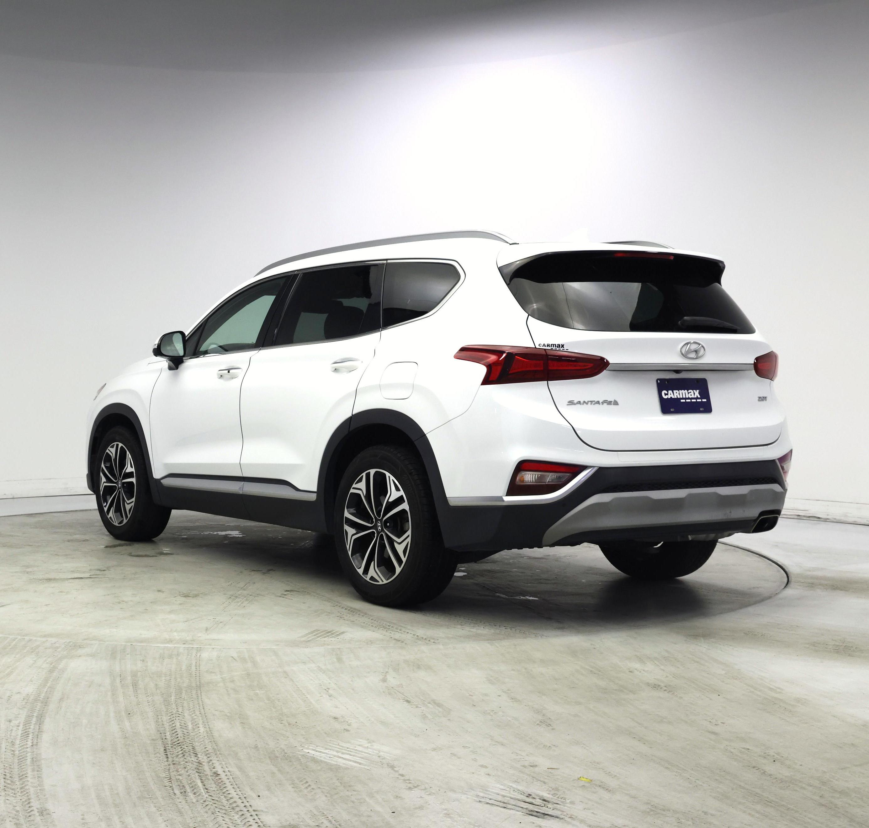 Thumbnail: 2019 Hyundai Santa Fe - 2