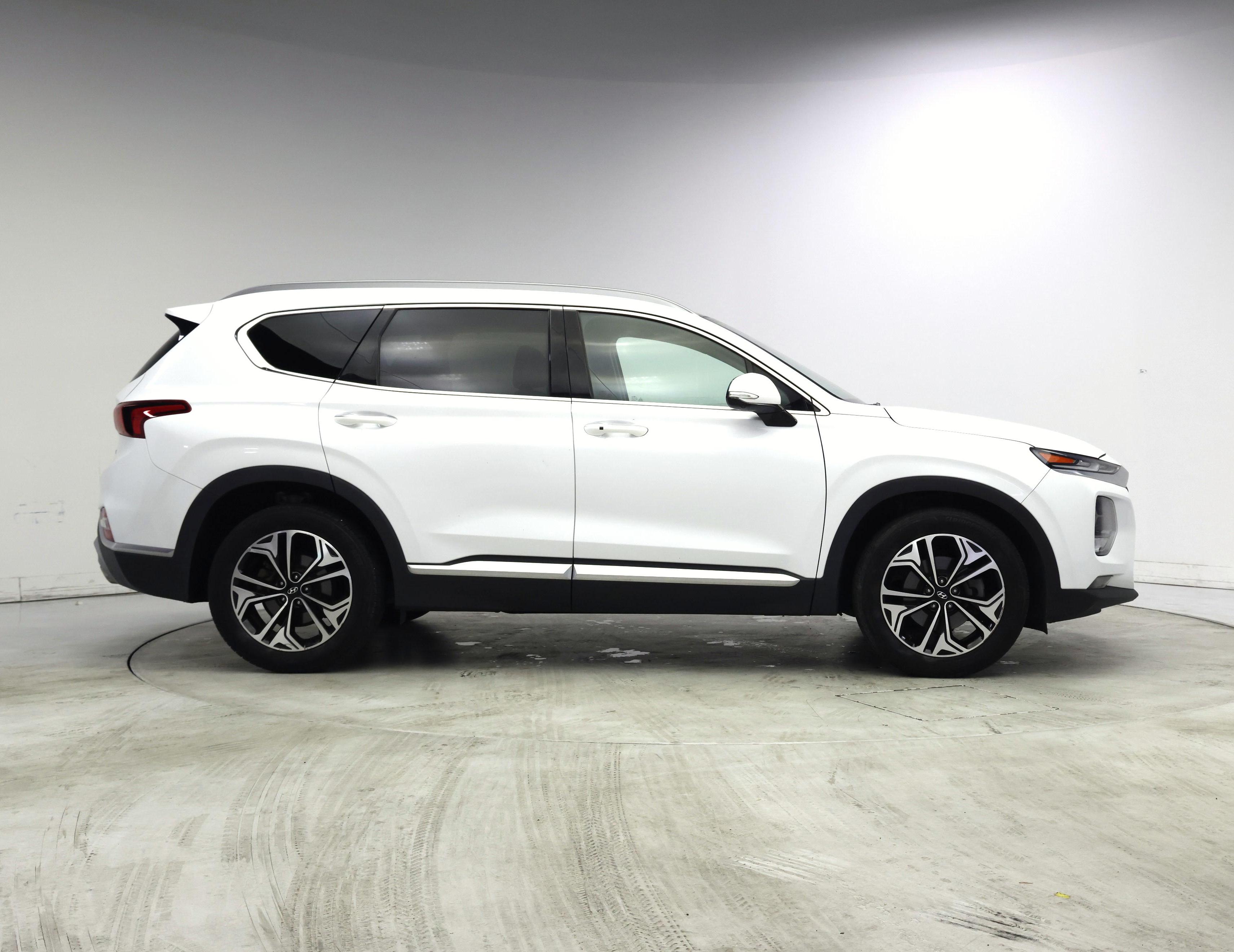 Thumbnail: 2019 Hyundai Santa Fe - 7