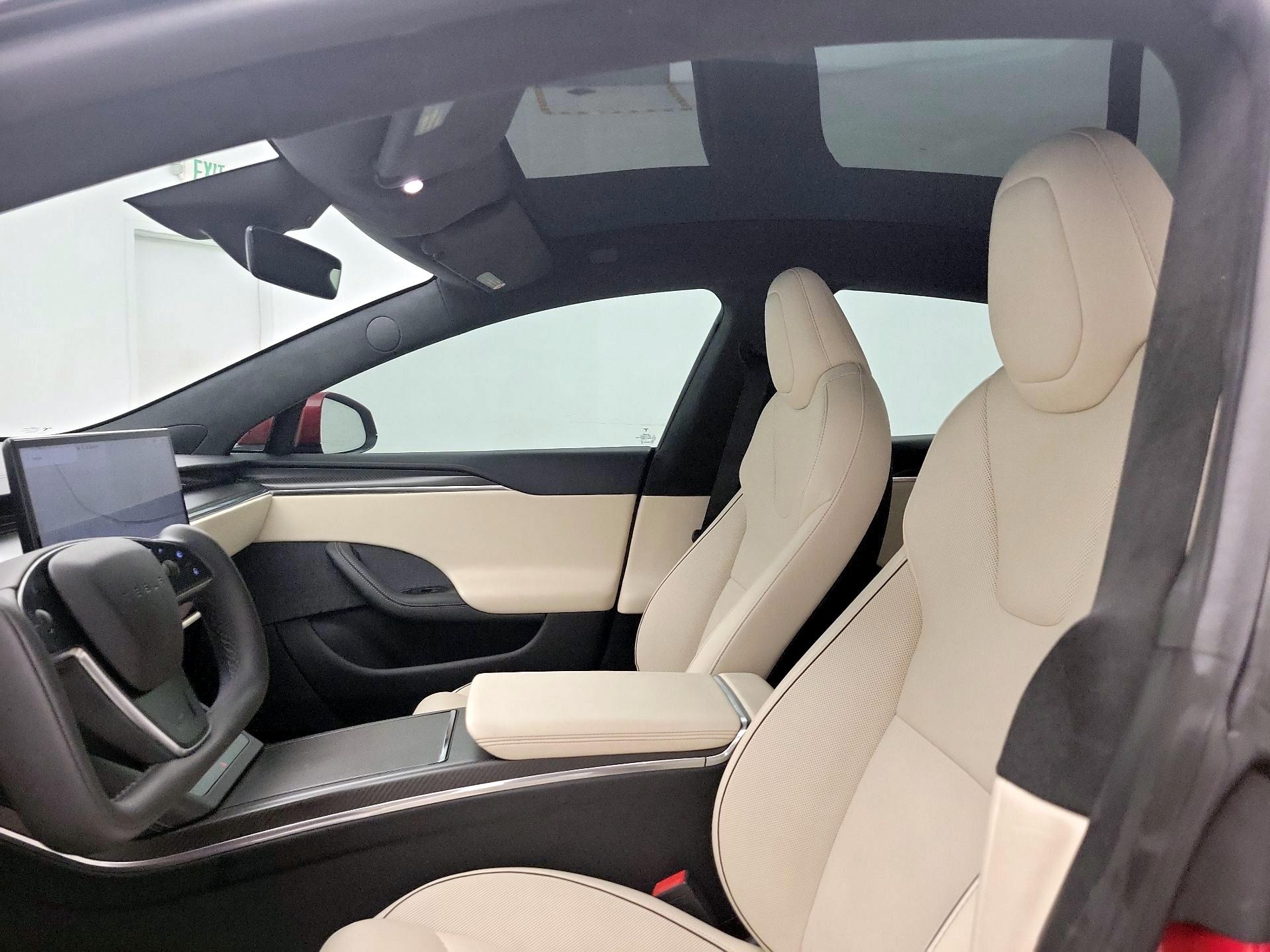 Thumbnail: 2021 Tesla Model S - 18