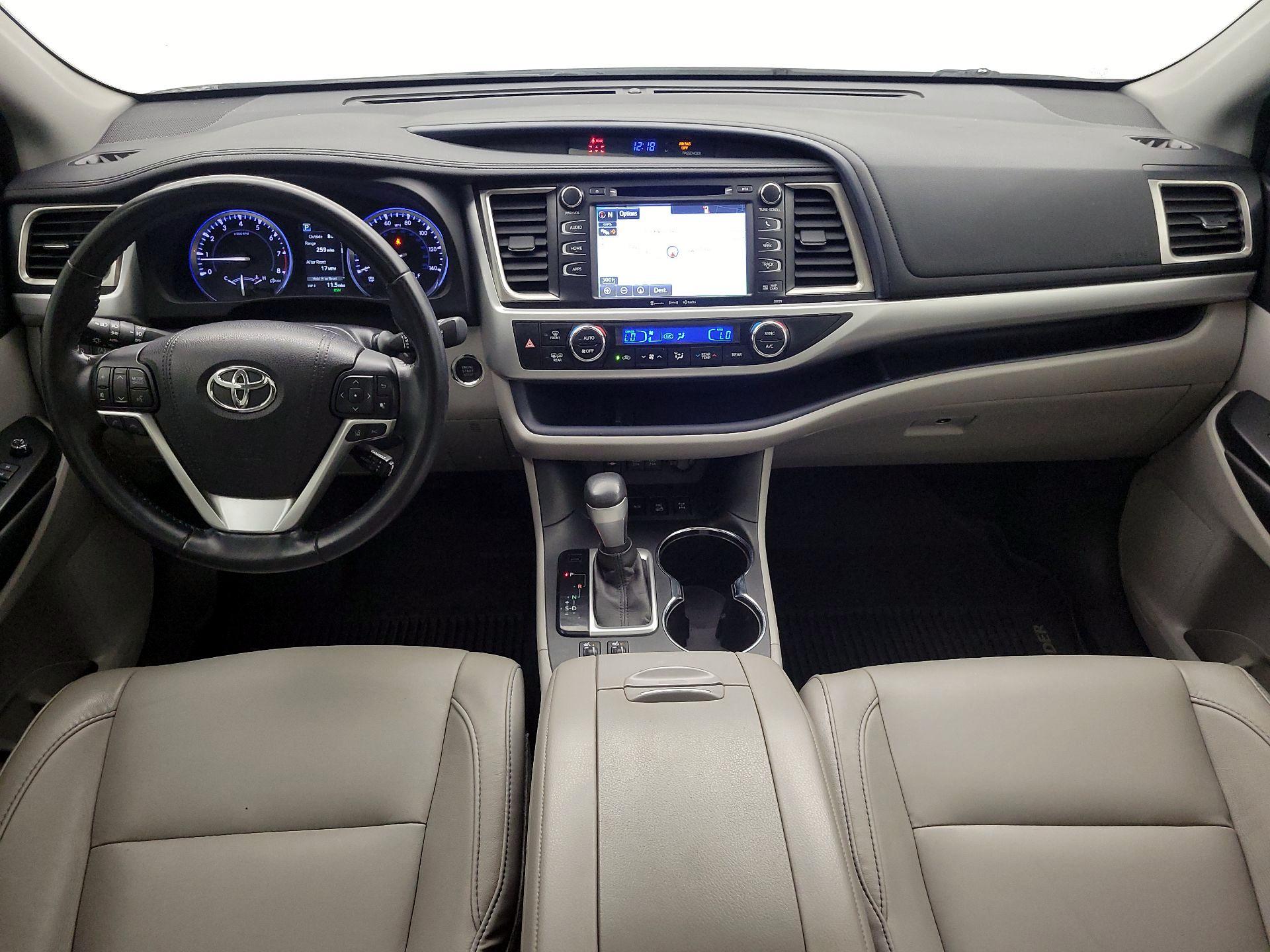Thumbnail: 2017 Toyota Highlander - 9