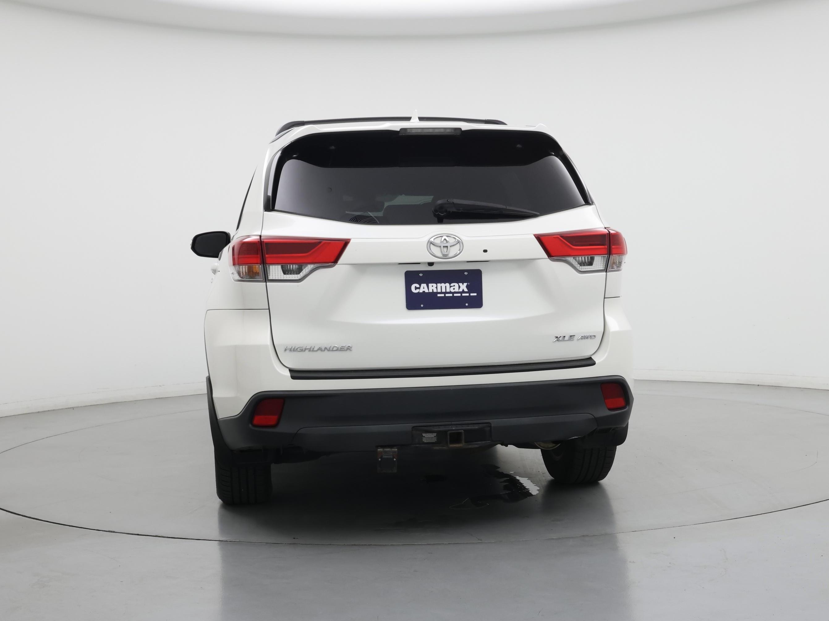 Thumbnail: 2017 Toyota Highlander - 6