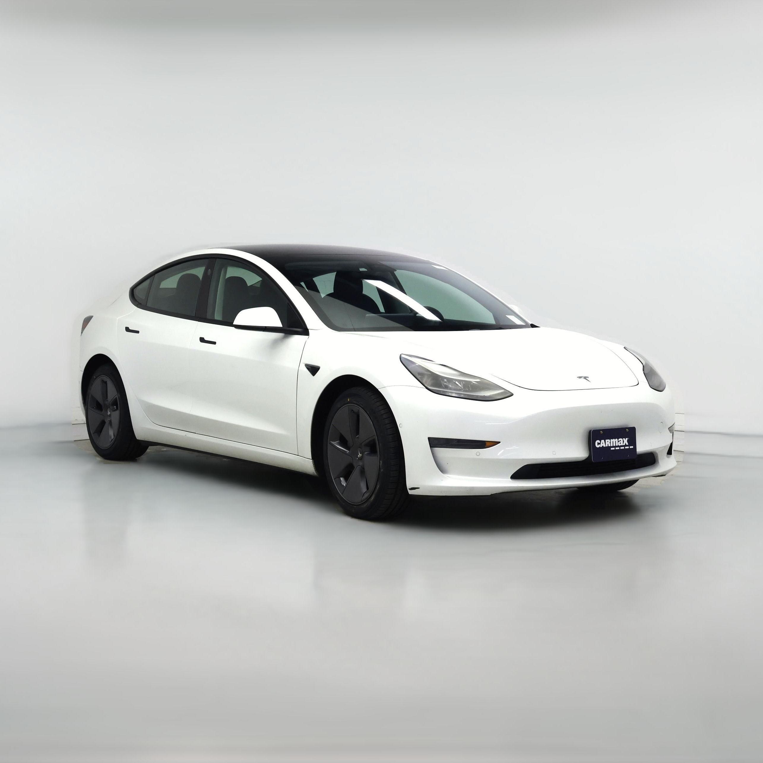 Thumbnail: 2022 Tesla Model 3 - 1