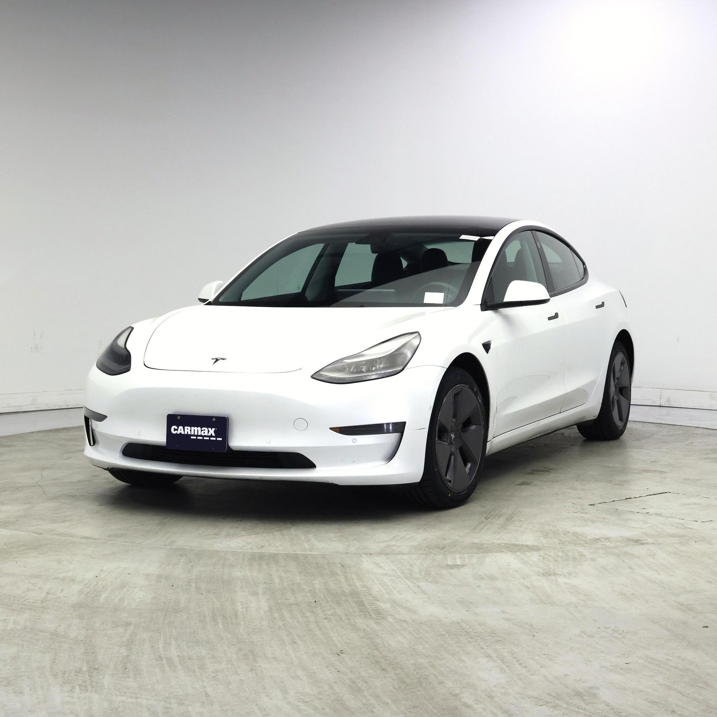 Thumbnail: 2022 Tesla Model 3 - 4