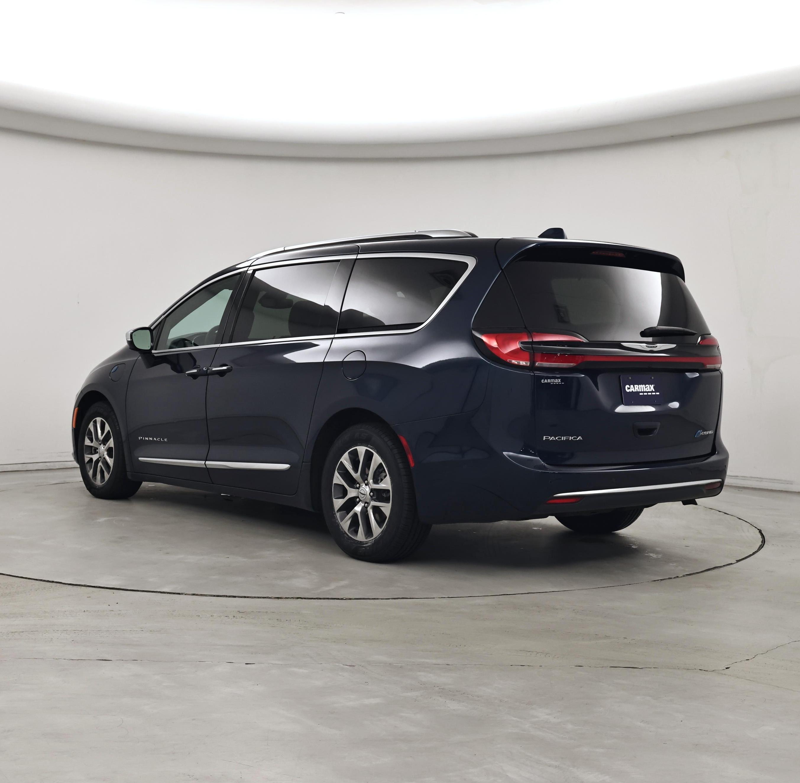Thumbnail: 2022 Chrysler Pacifica - 2