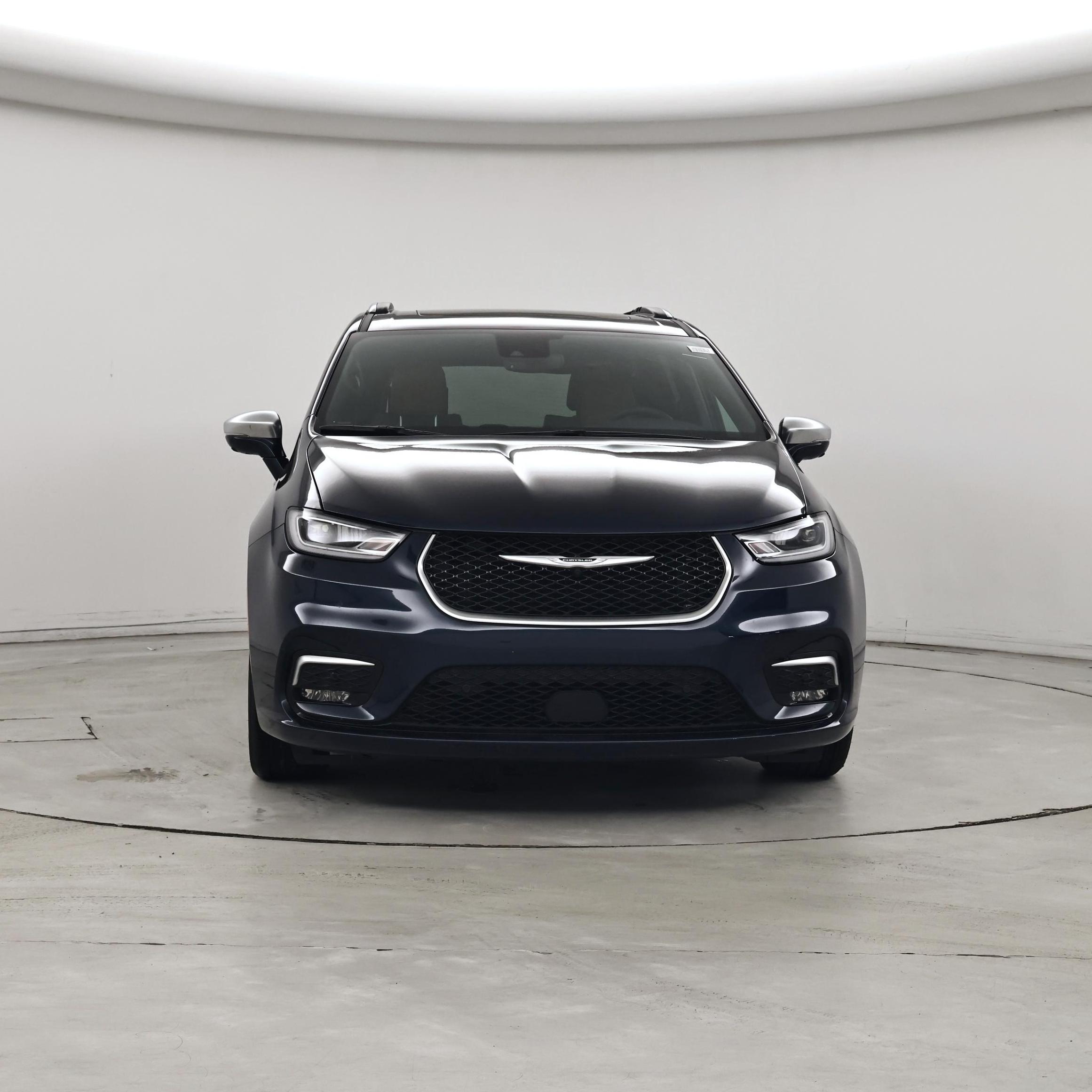 Thumbnail: 2022 Chrysler Pacifica - 5