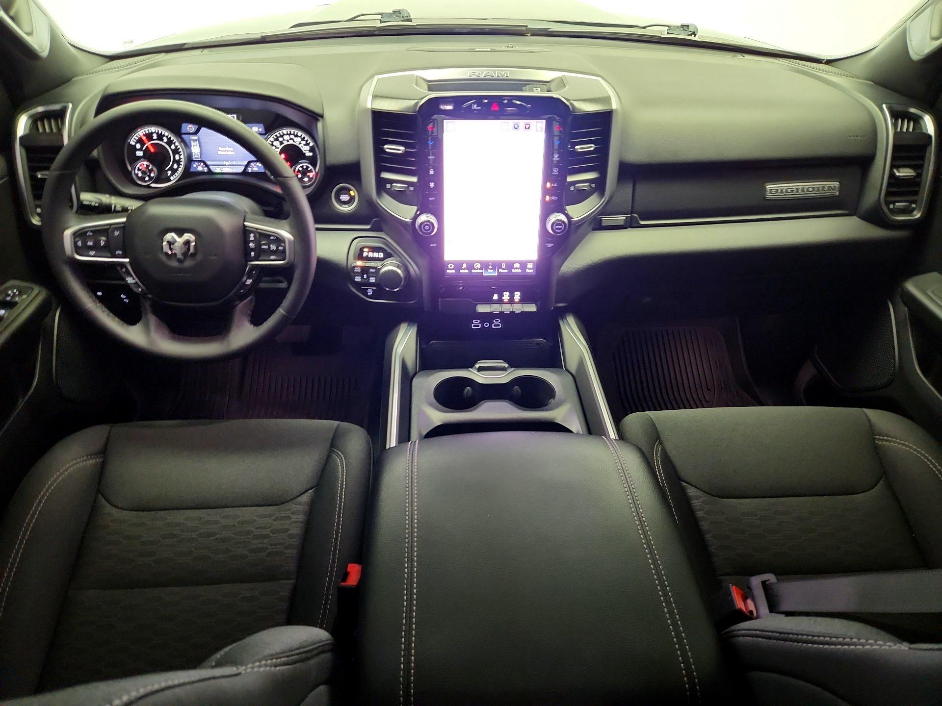 Thumbnail: 2025 RAM 1500 - 9