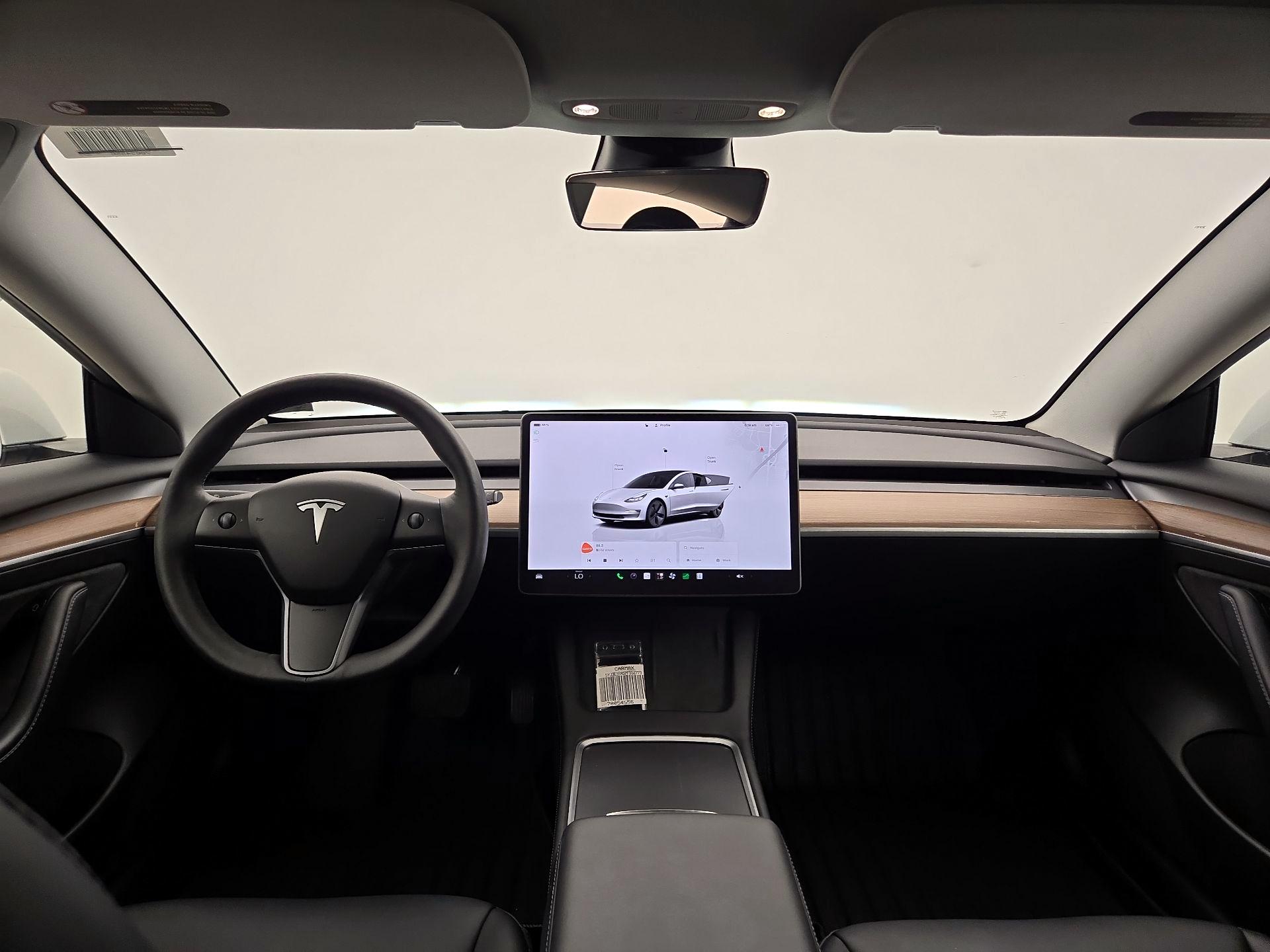 Thumbnail: 2023 Tesla Model 3 - 9