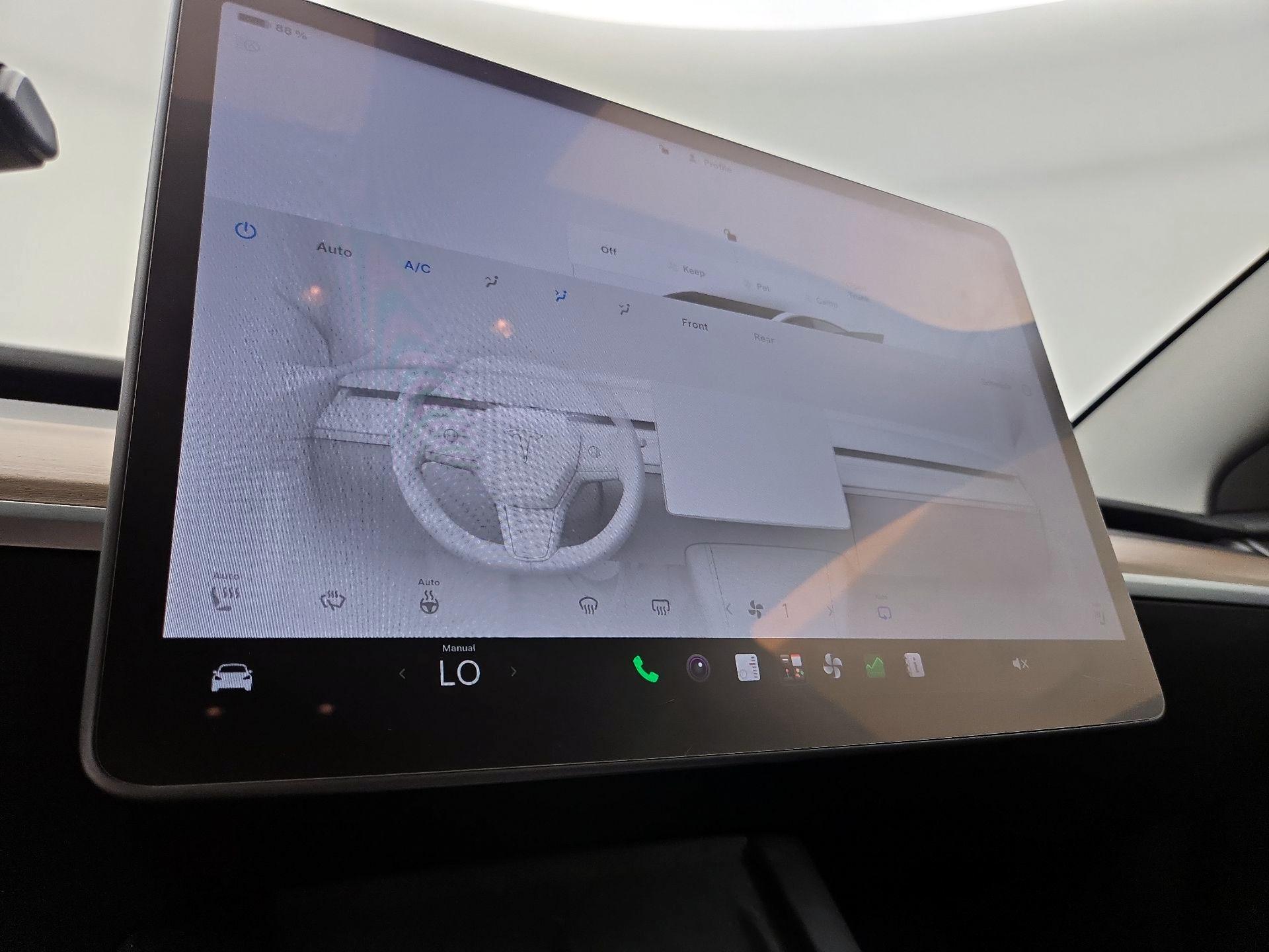 Thumbnail: 2023 Tesla Model 3 - 16