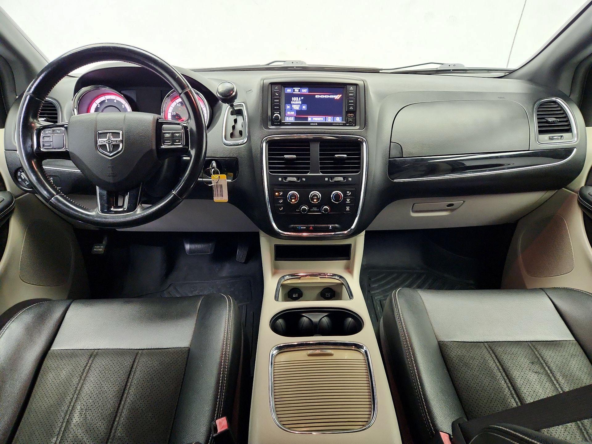 Thumbnail: 2019 Dodge Grand Caravan - 9