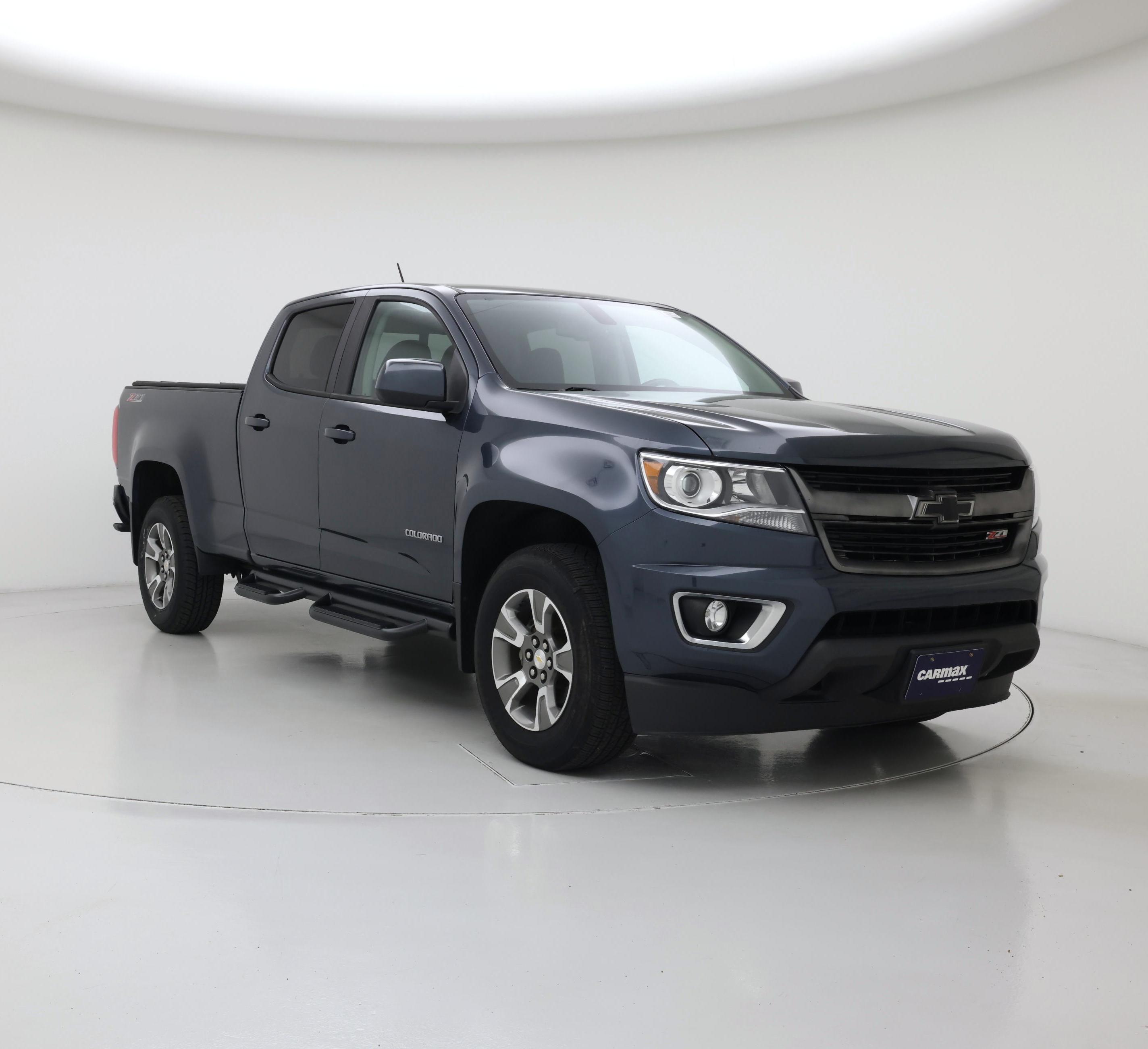 Gray 2019 Chevrolet Colorado Pickup Truck Four-Wheel Drive Automatic