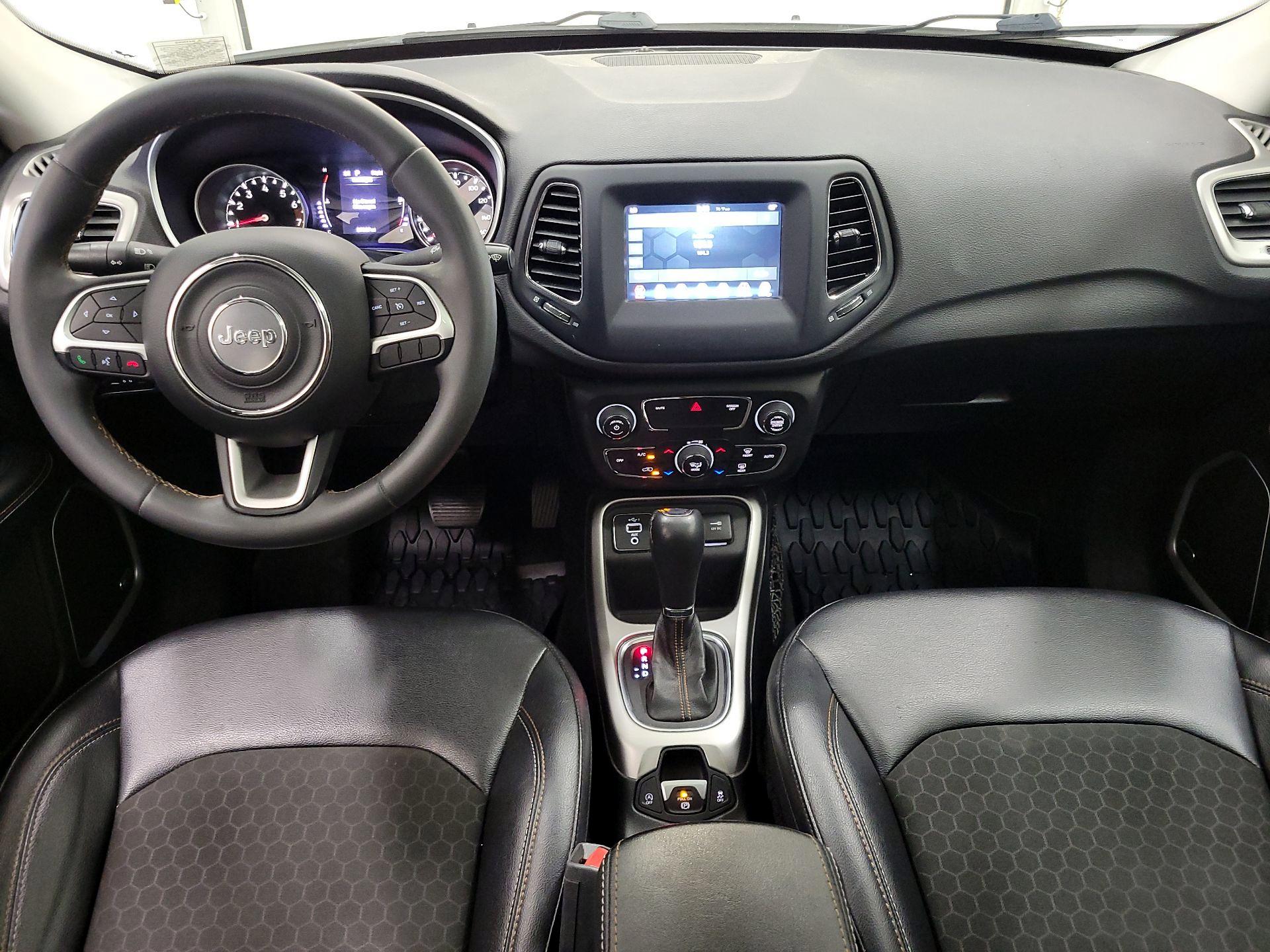 Thumbnail: 2021 Jeep Compass - 9